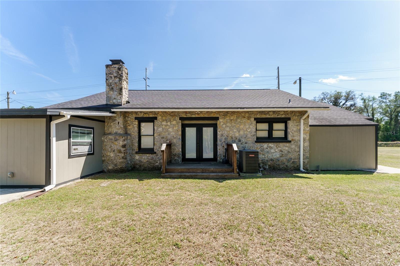 Image 70 of 93 For 3132 Jacksonville Road