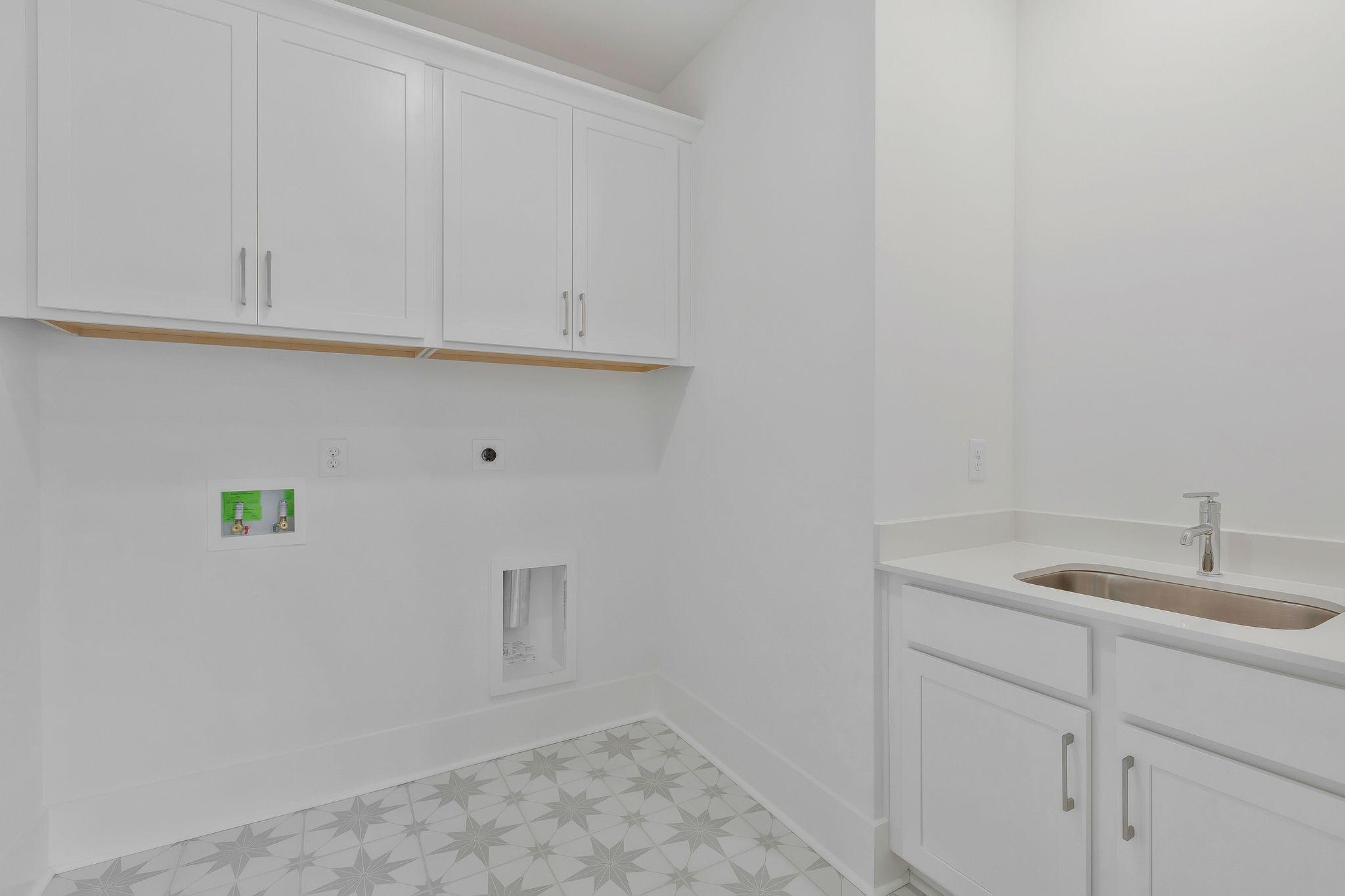 Image 31 of 50 For 16299 14th Avenue Road