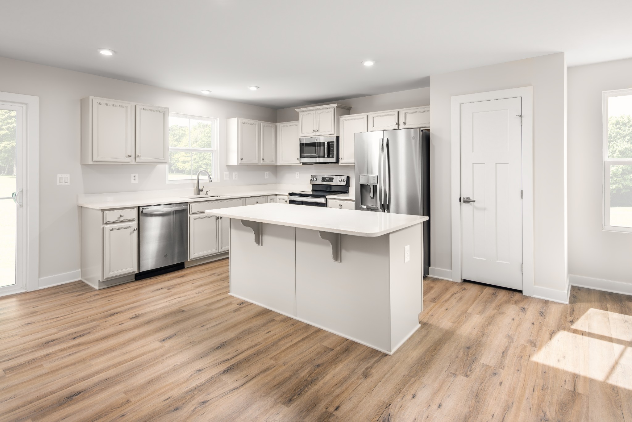Image 2 of 10 For 87 Del Palma Drive