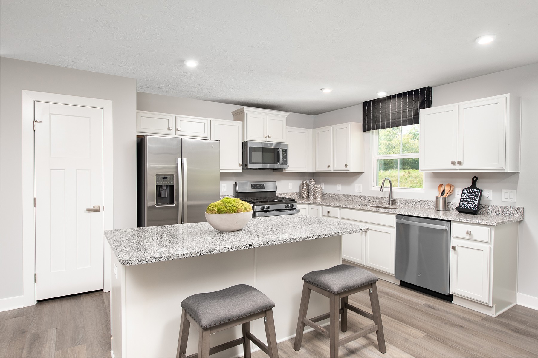 Image 13 of 18 For 208 1st Street