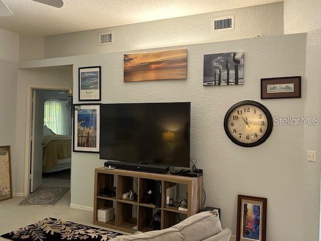 Image 12 of 33 For 8045 115th Loop