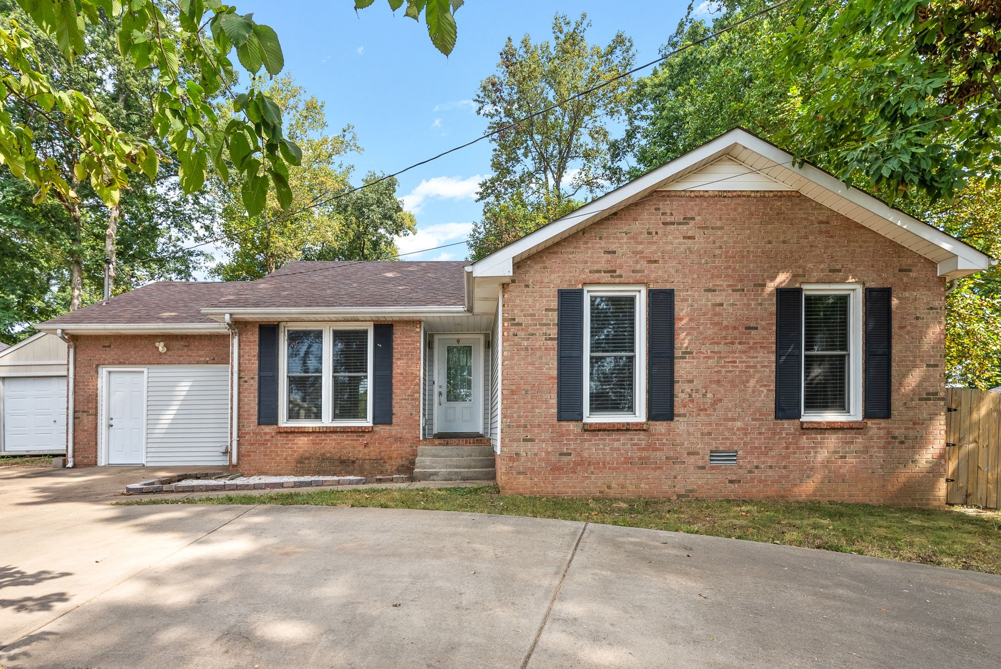 Details for 5240 Sunshine Drive, WILDWOOD, FL 34785
