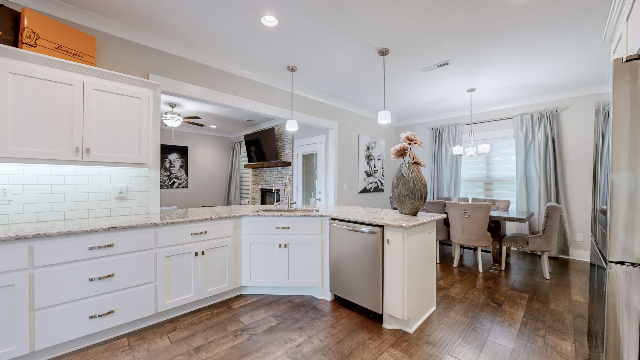 Image 11 of 35 For 13423 48th Avenue