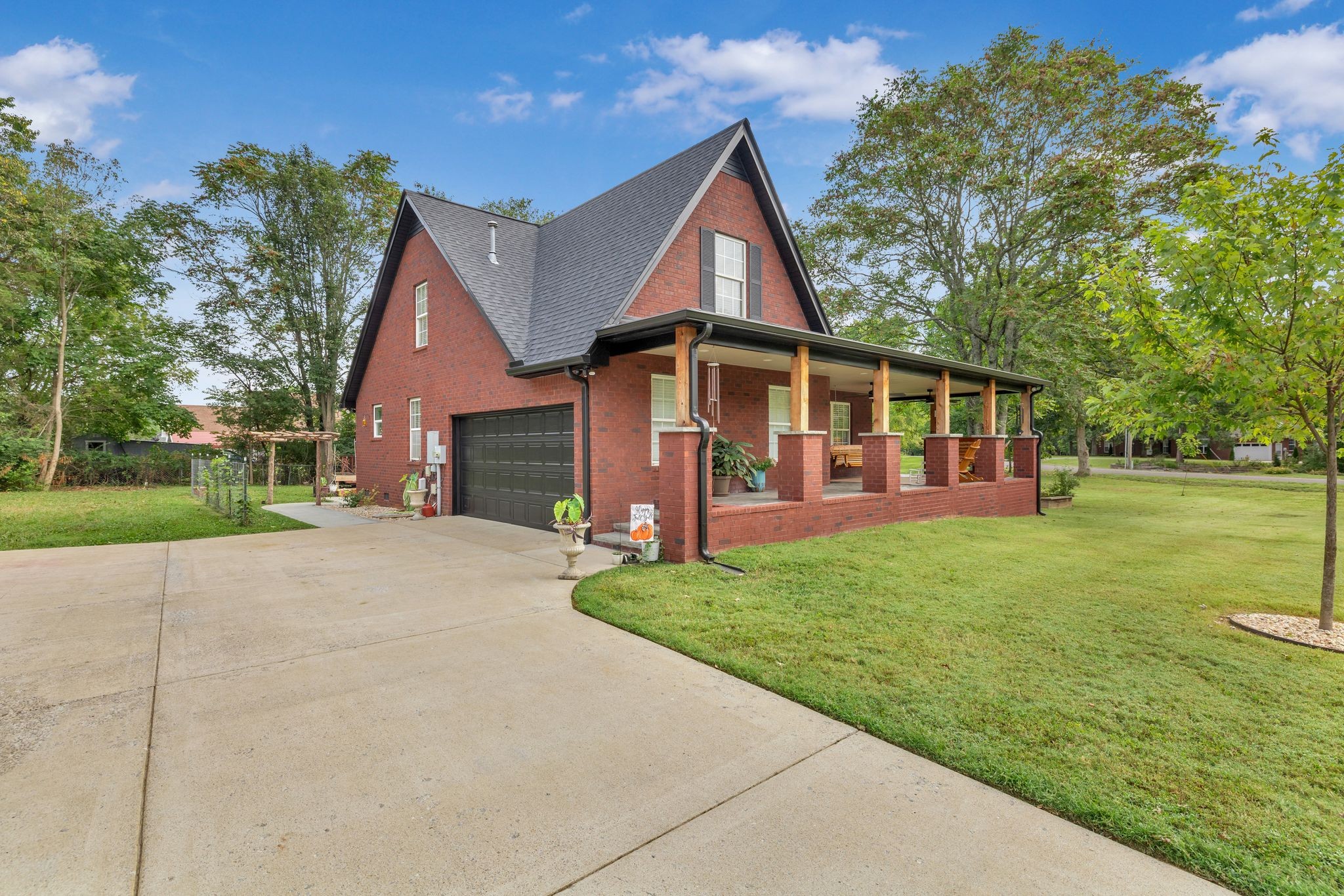 Image 37 of 40 For 6151 137th Court