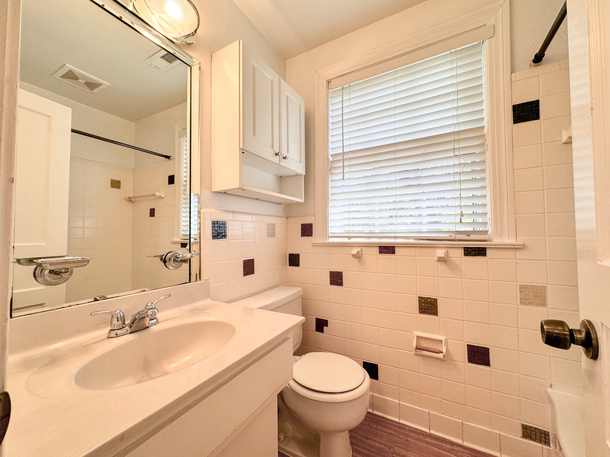 Image 9 of 29 For 2801 College Road 23