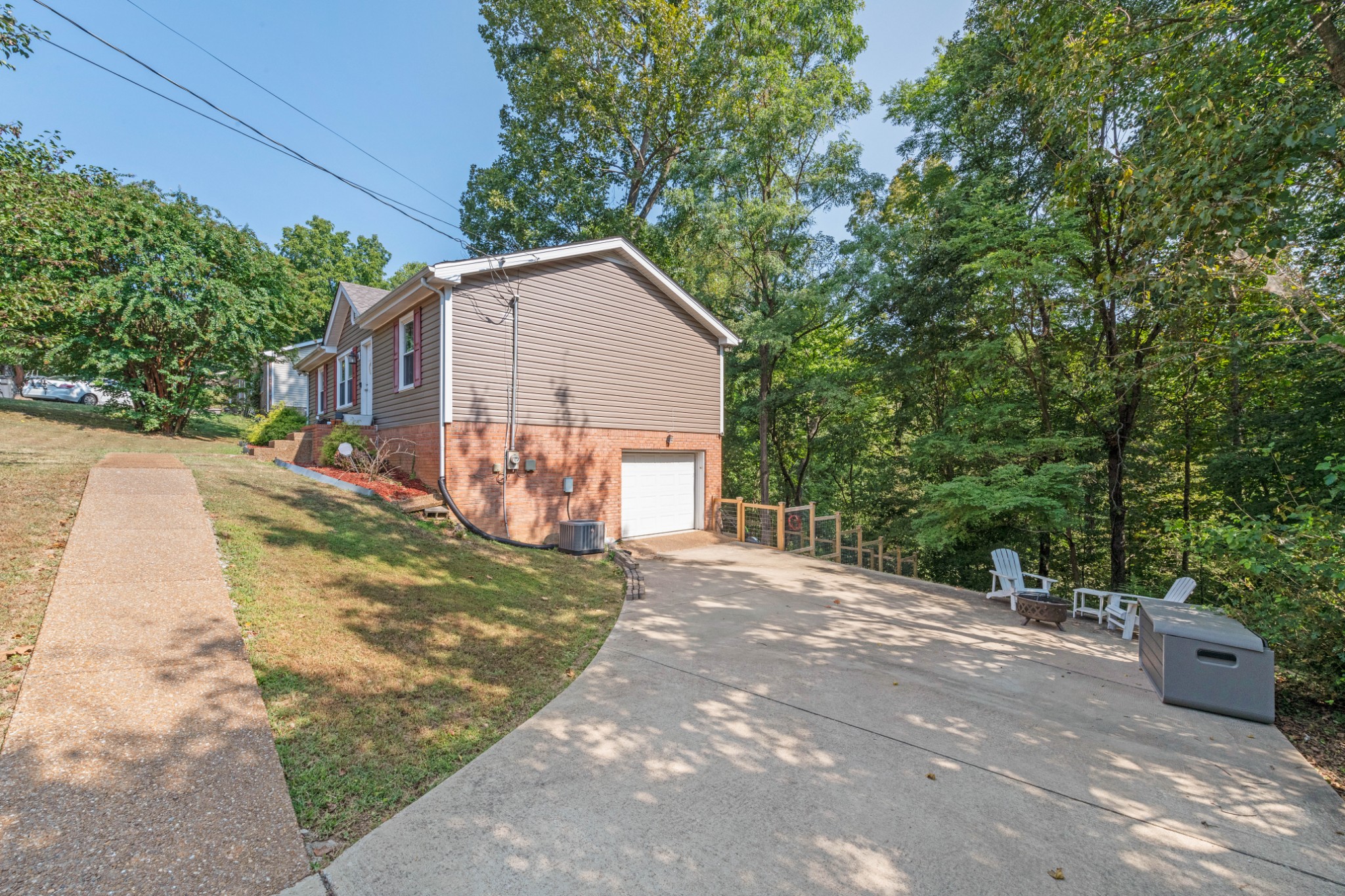 Image 3 of 28 For 37 Fisher Lane Way