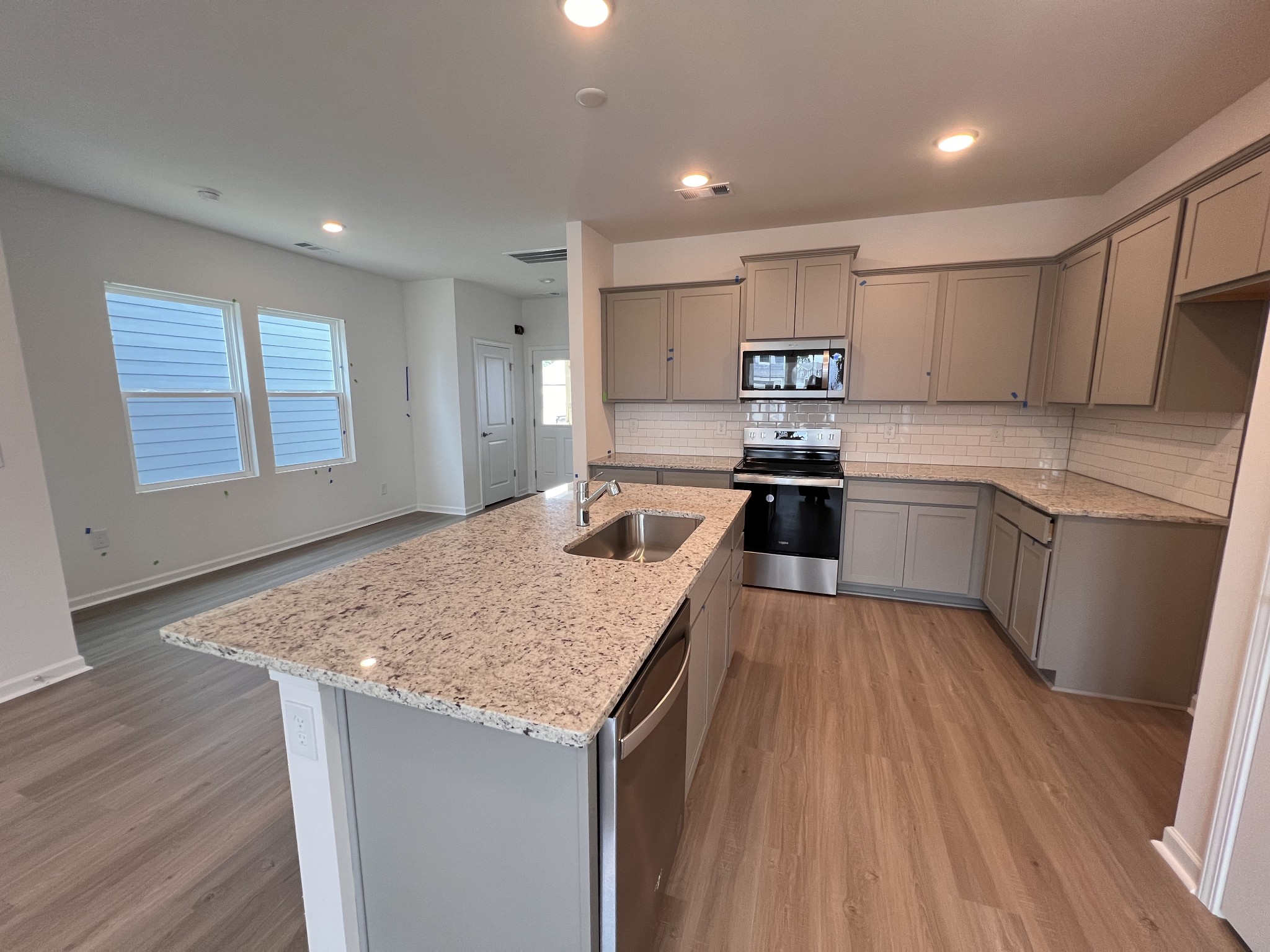 Image 6 of 17 For 24396 11th Place