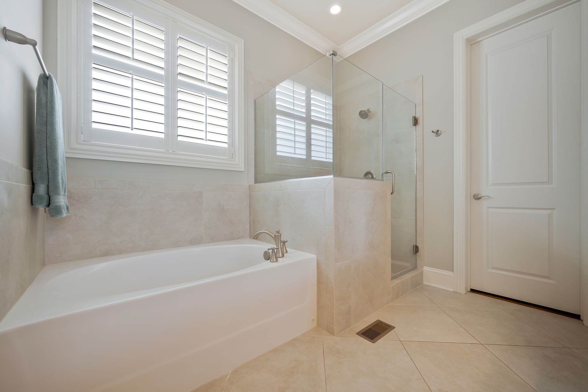 Image 21 of 21 For 3388 Aberdeen Terrace