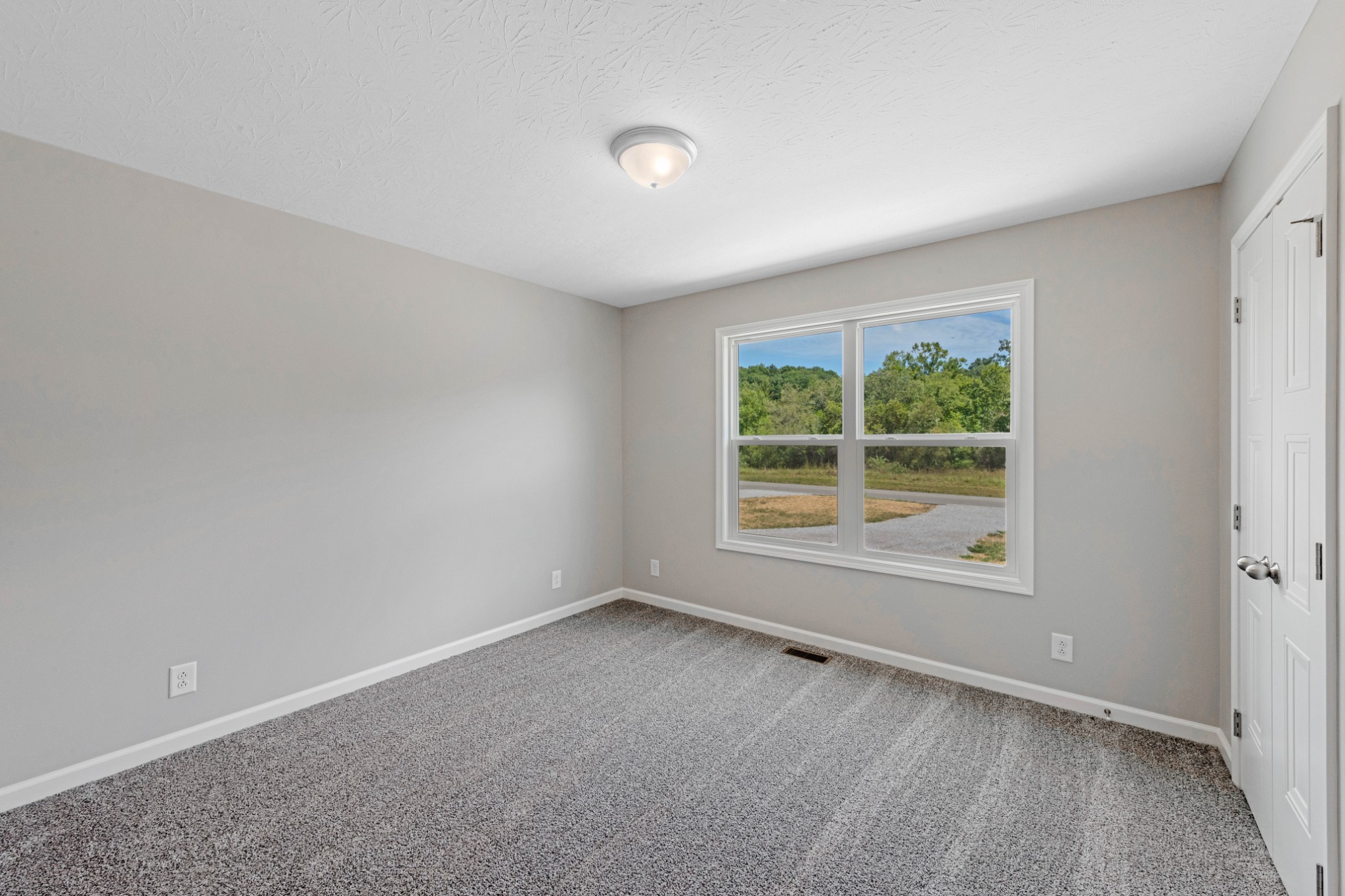Image 16 of 47 For 9185 140th Place