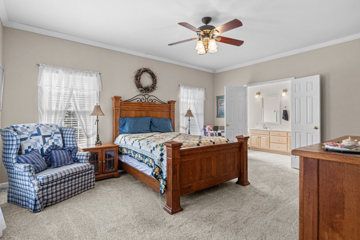 Image 14 of 53 For 15239 15th Terrace Road