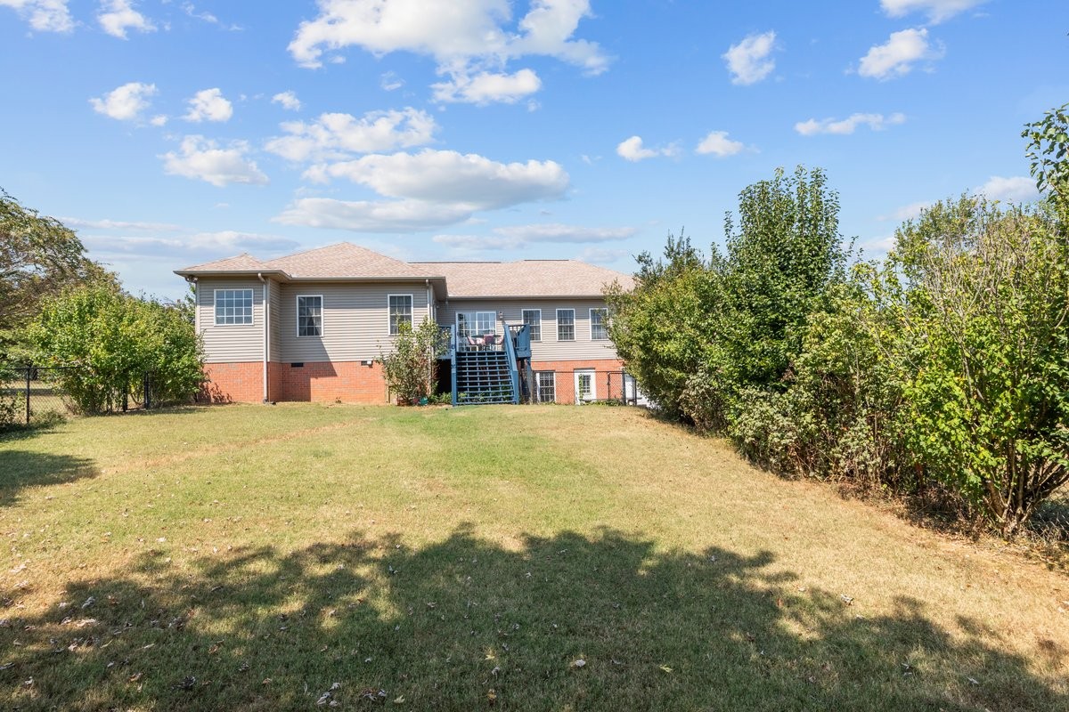 Image 34 of 53 For 15239 15th Terrace Road