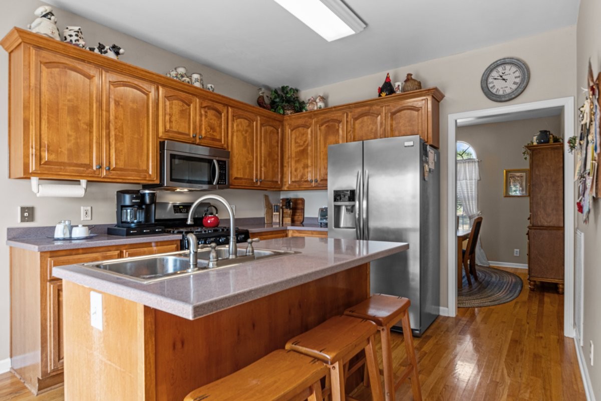 Image 7 of 53 For 15239 15th Terrace Road