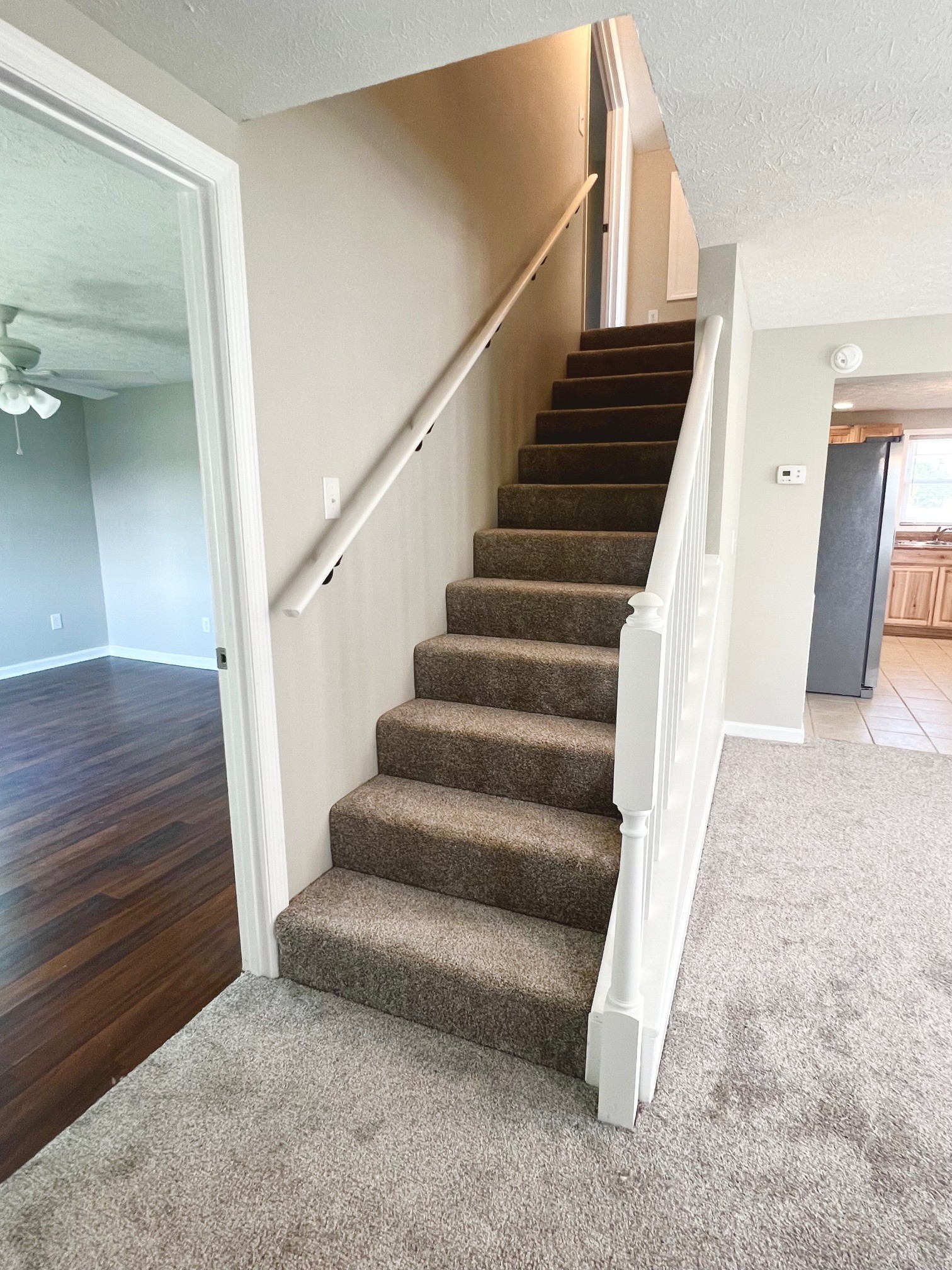 Listing photo id 15 for 4658 Hacienda Drive