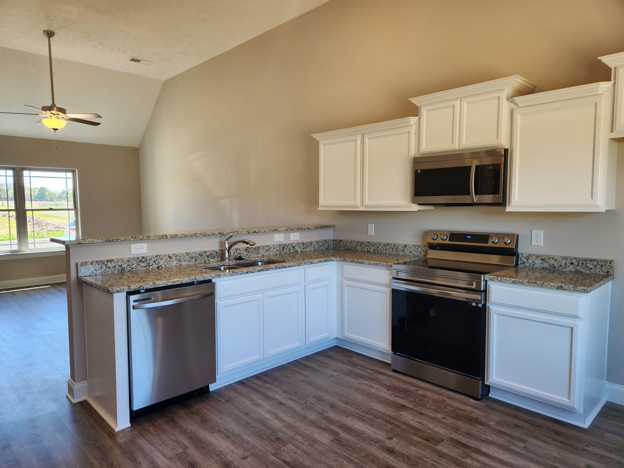 Image 10 of 62 For 5885 Arbor Street
