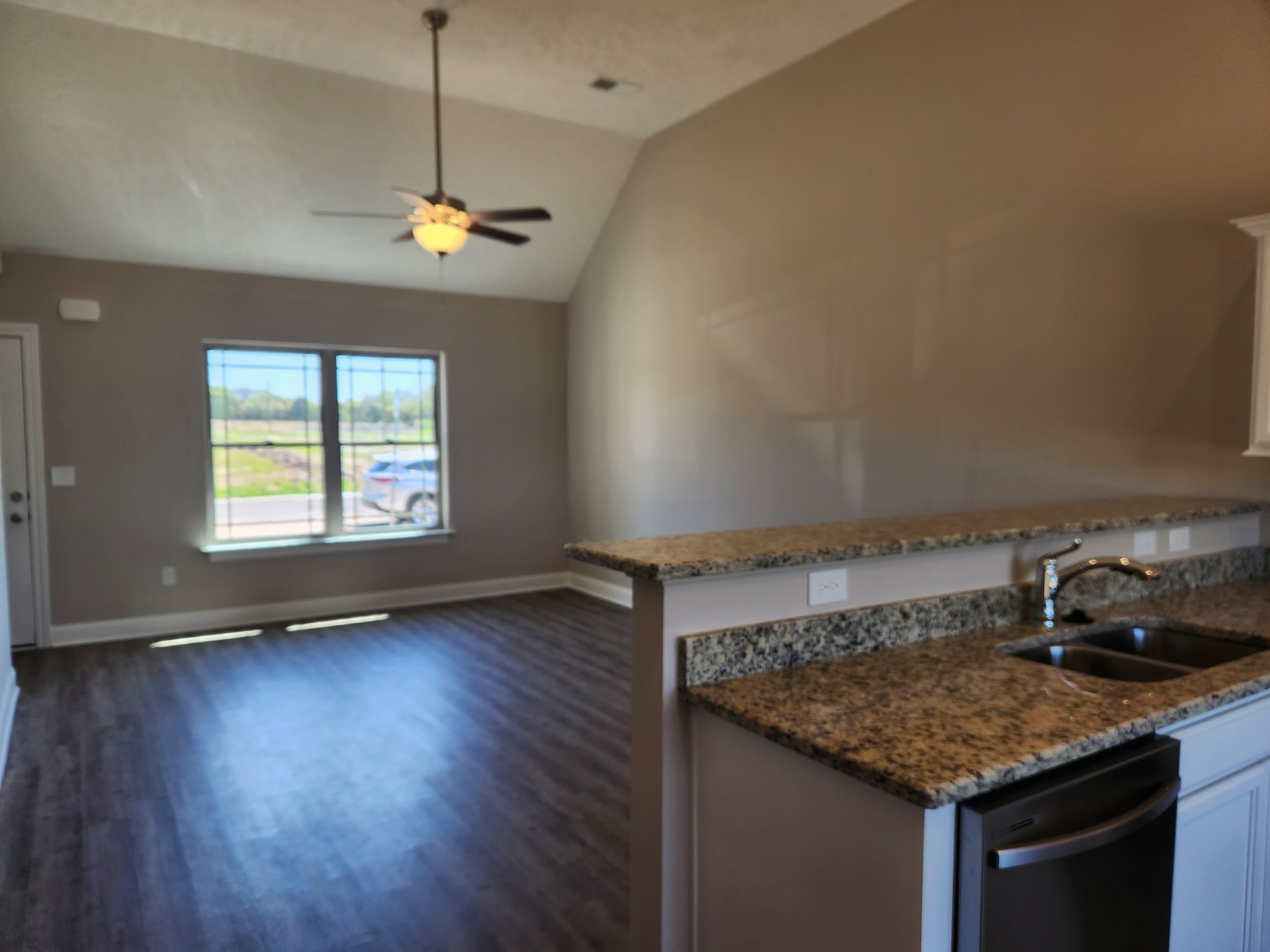 Image 40 of 62 For 5885 Arbor Street