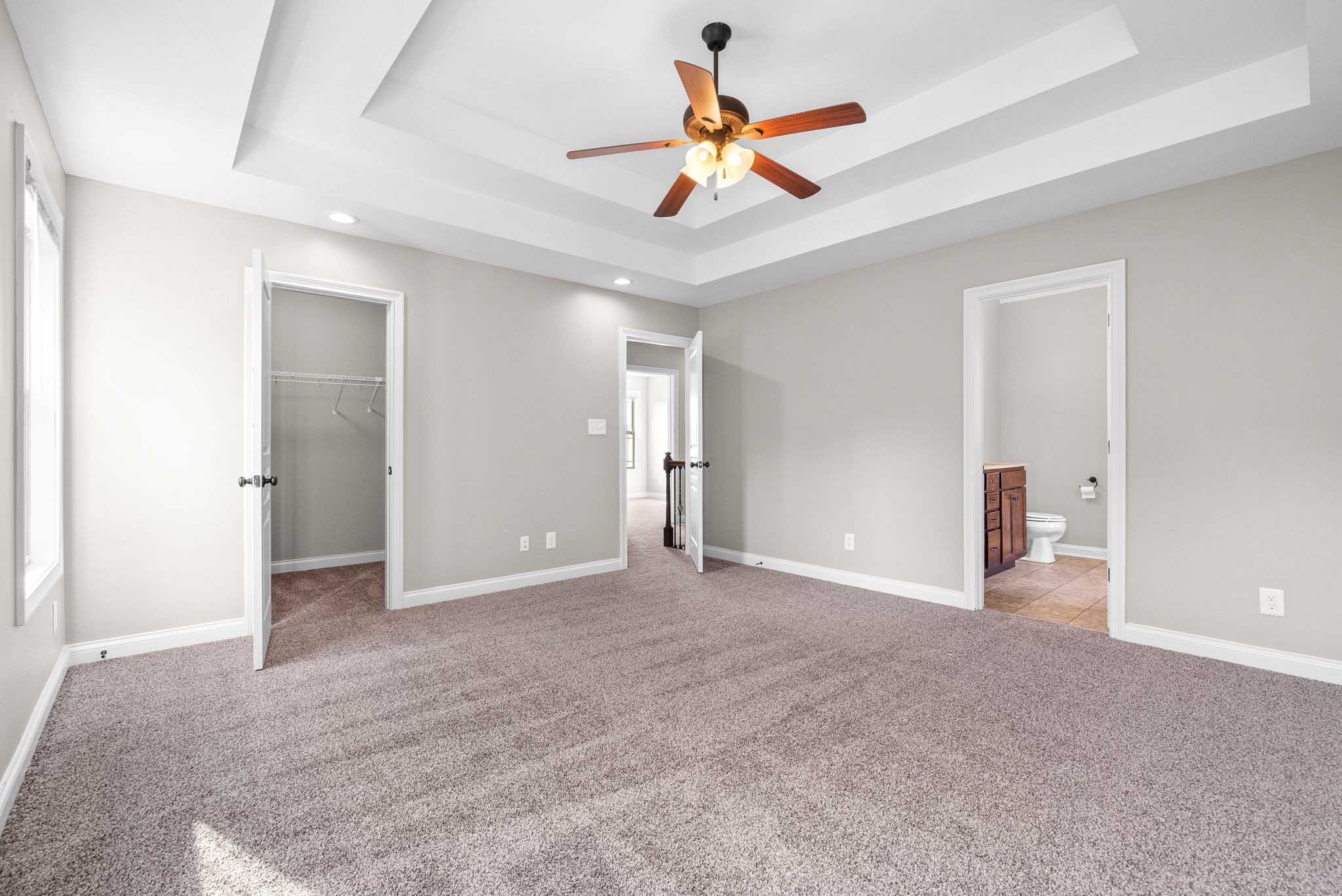 Image 17 of 42 For 2801 College Road 19