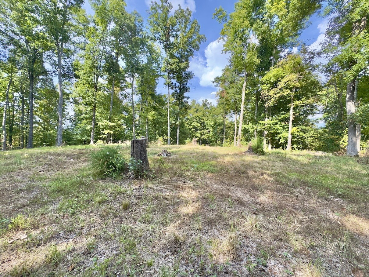 Image 11 of 33 For 2630 140th Street