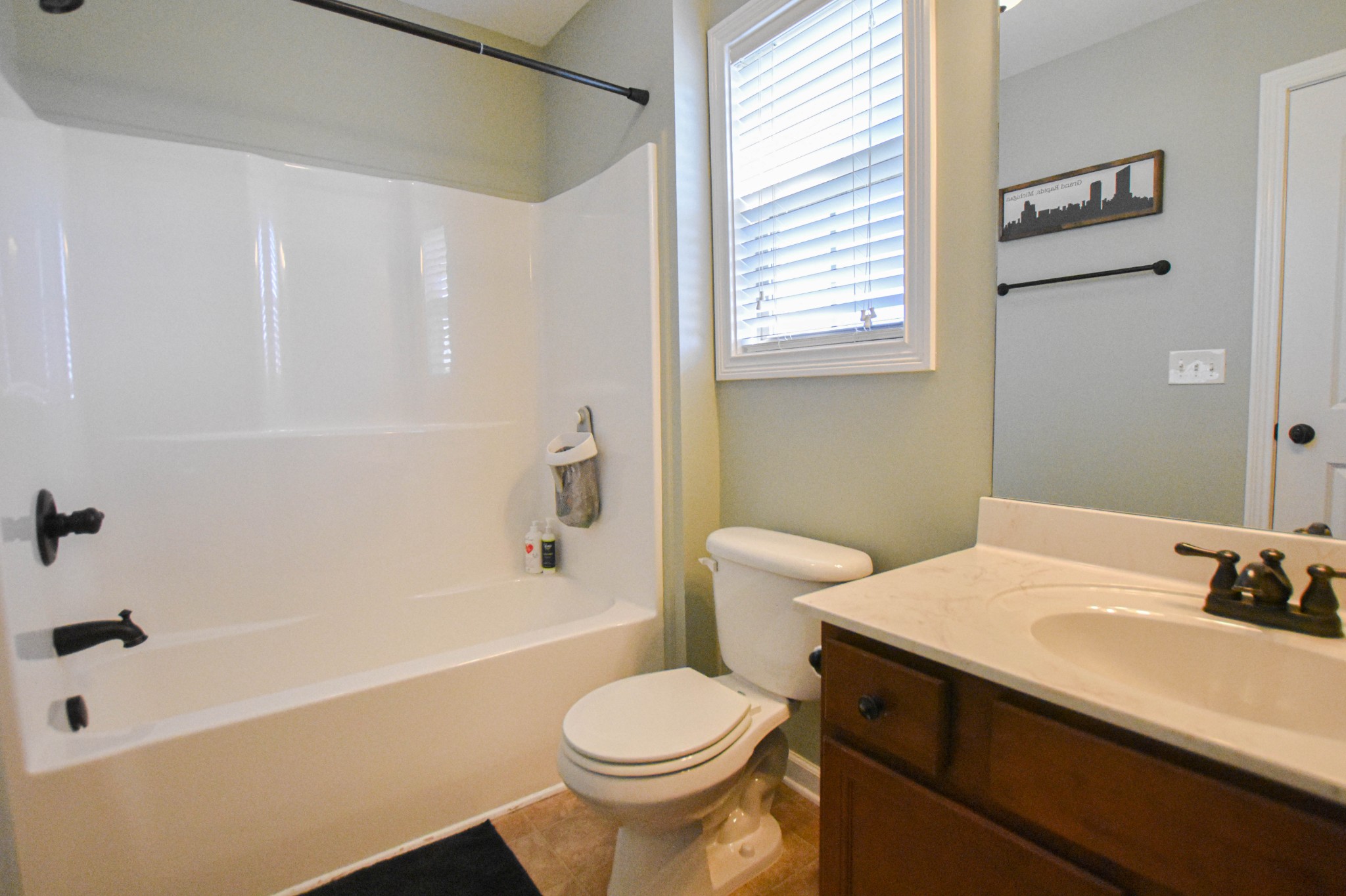 Image 19 of 42 For 2801 College Road 19