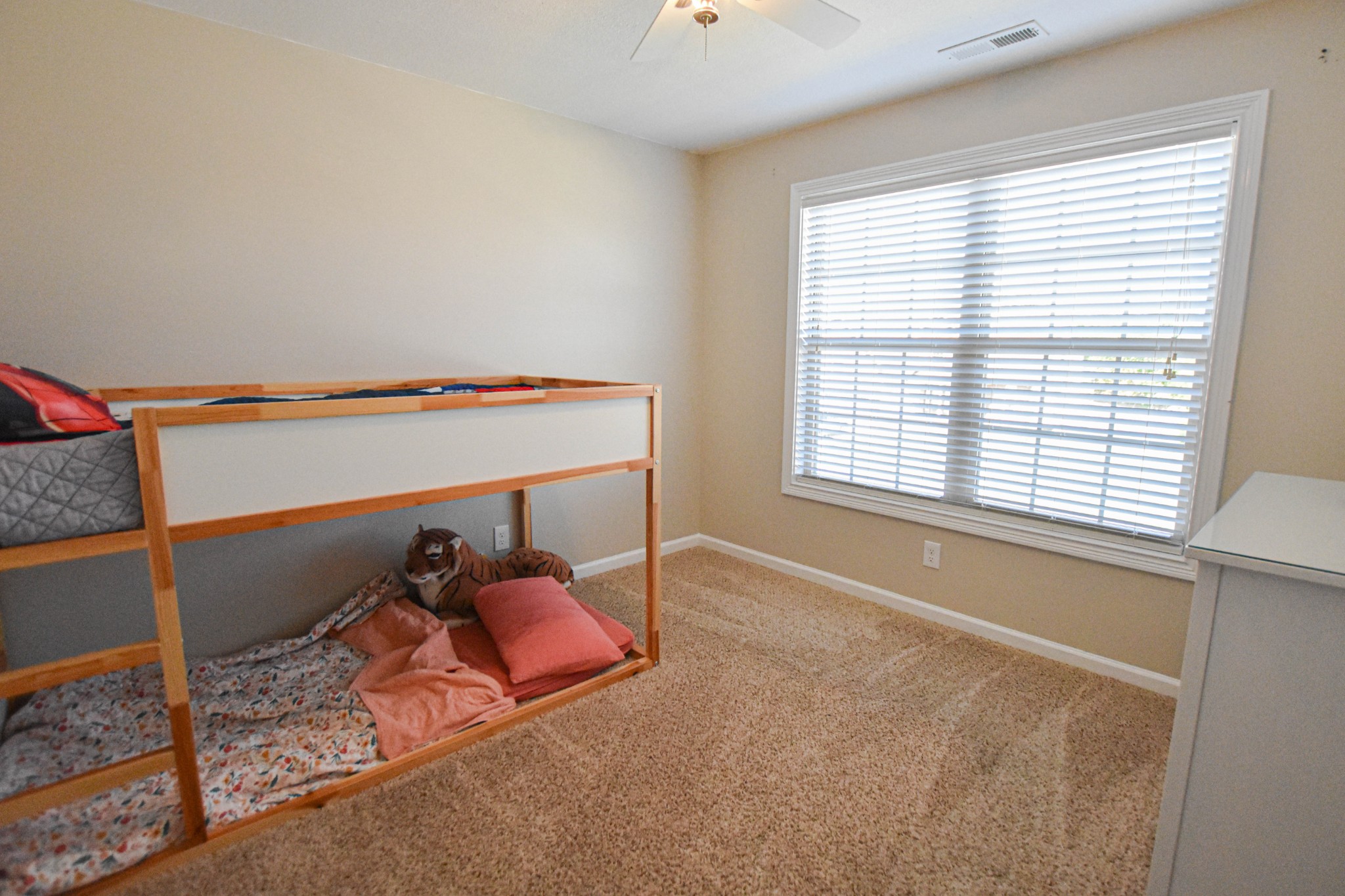 Image 20 of 42 For 2801 College Road 19