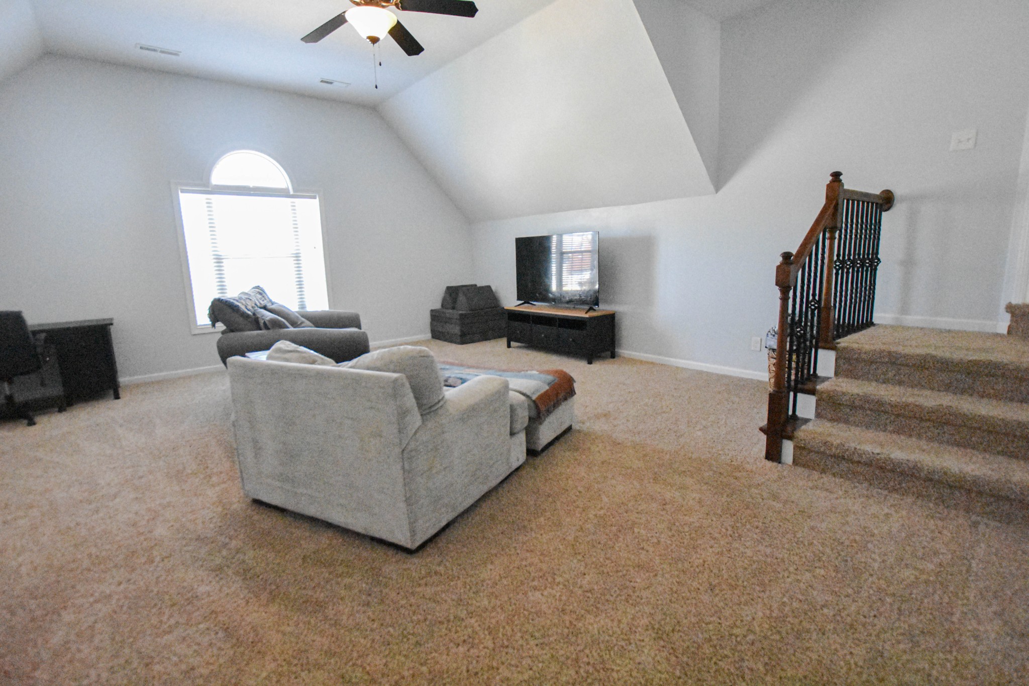 Image 21 of 42 For 2801 College Road 19