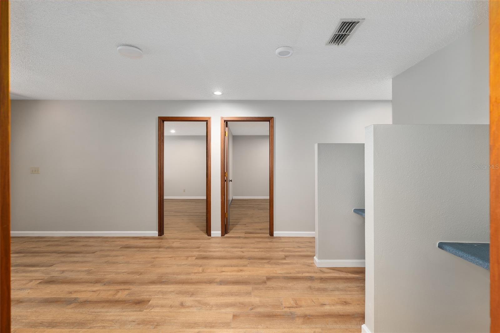 Image 31 of 42 For 2801 College Road 19