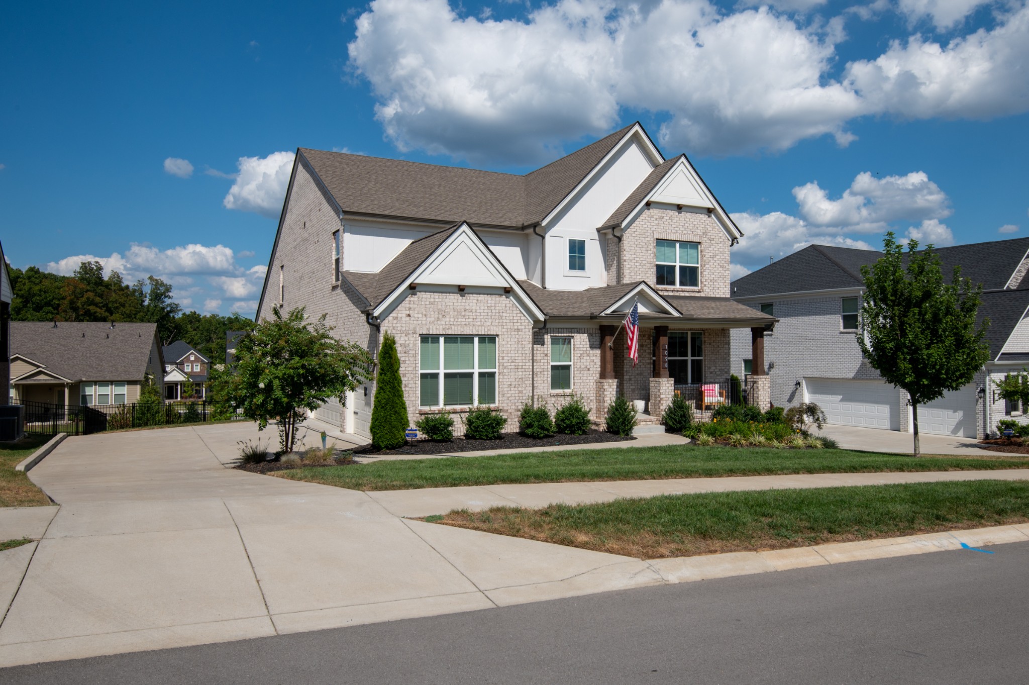 Image 3 of 3 For 17540 30th Avenue