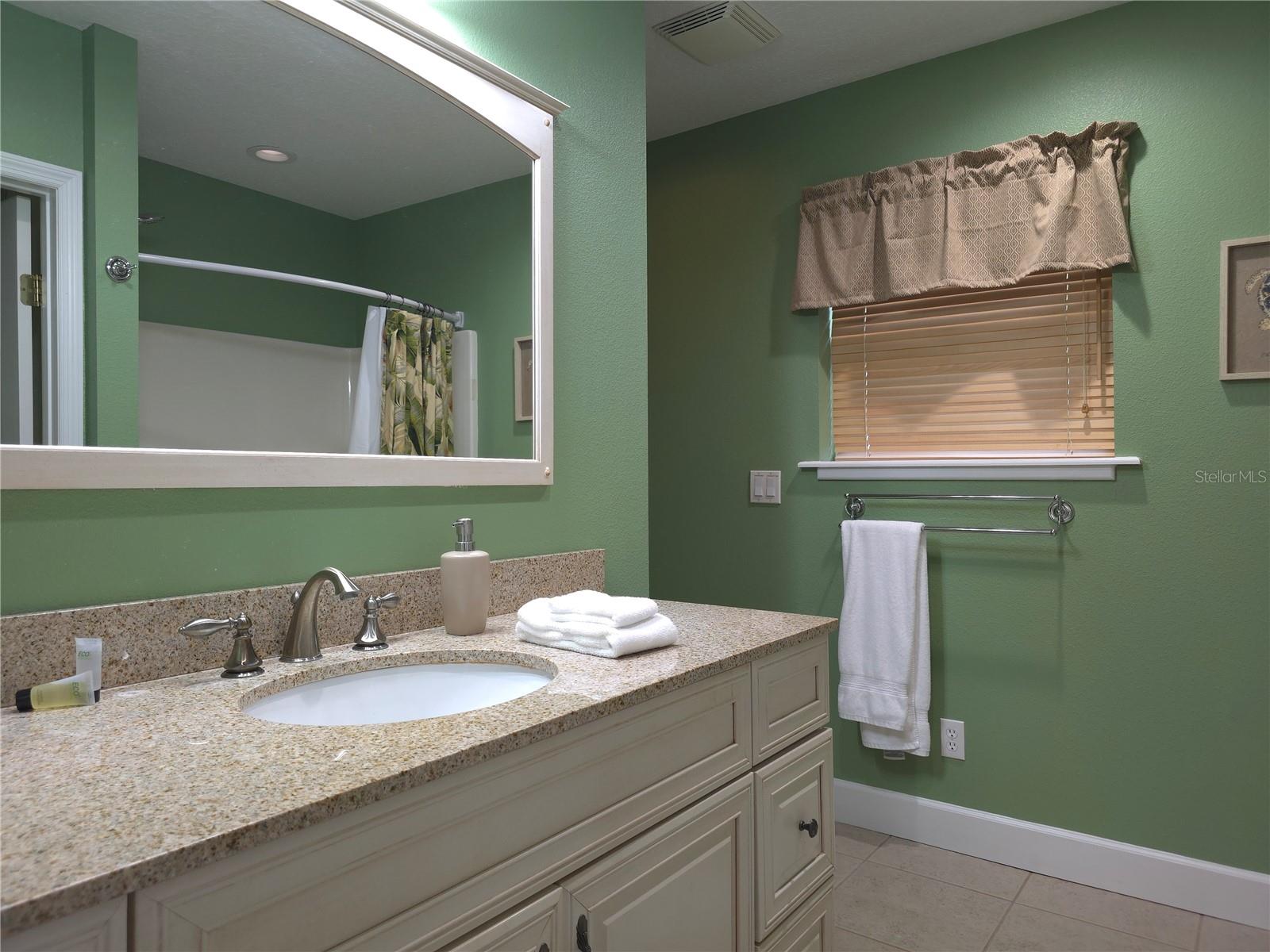 Image 12 of 23 For 20906 River Drive