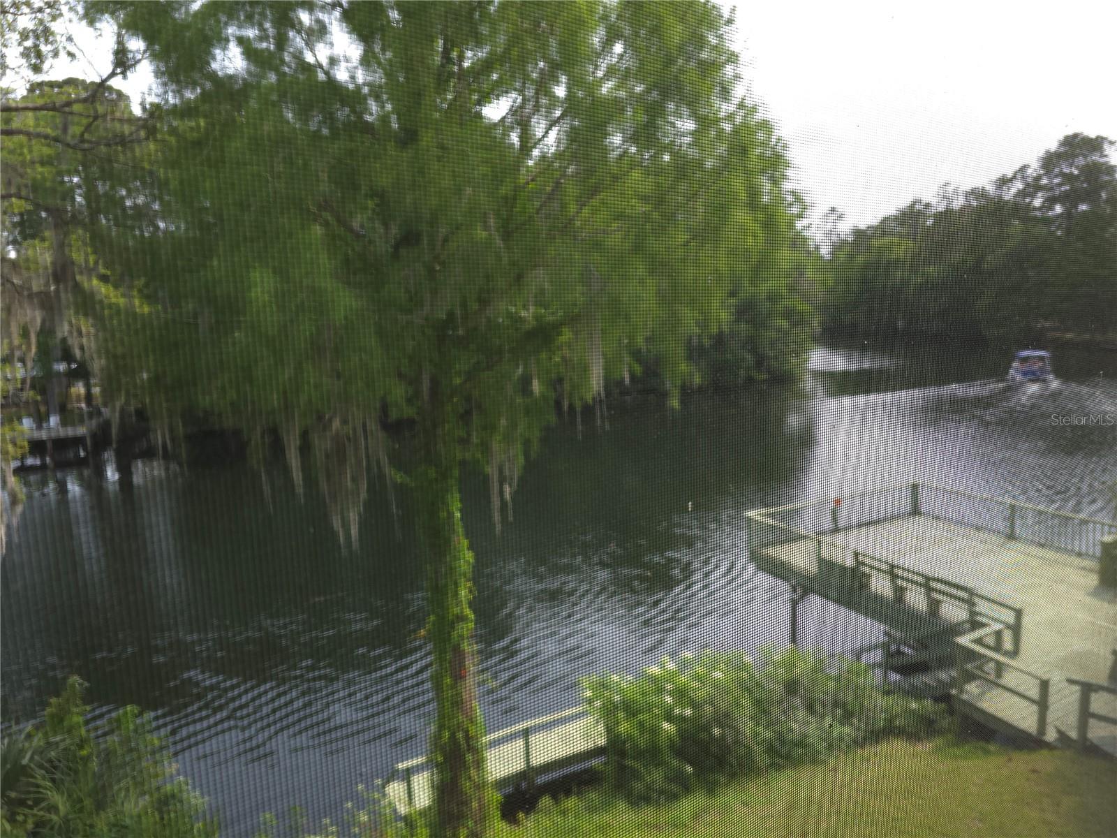 Image 14 of 23 For 20906 River Drive