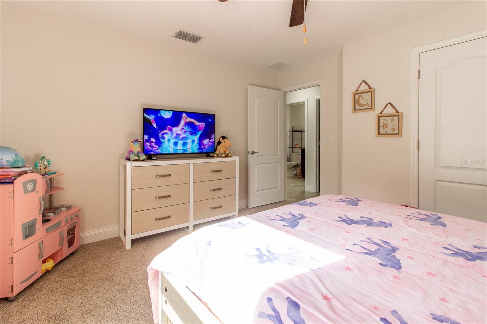 Image 32 of 49 For 9721 53rd Court