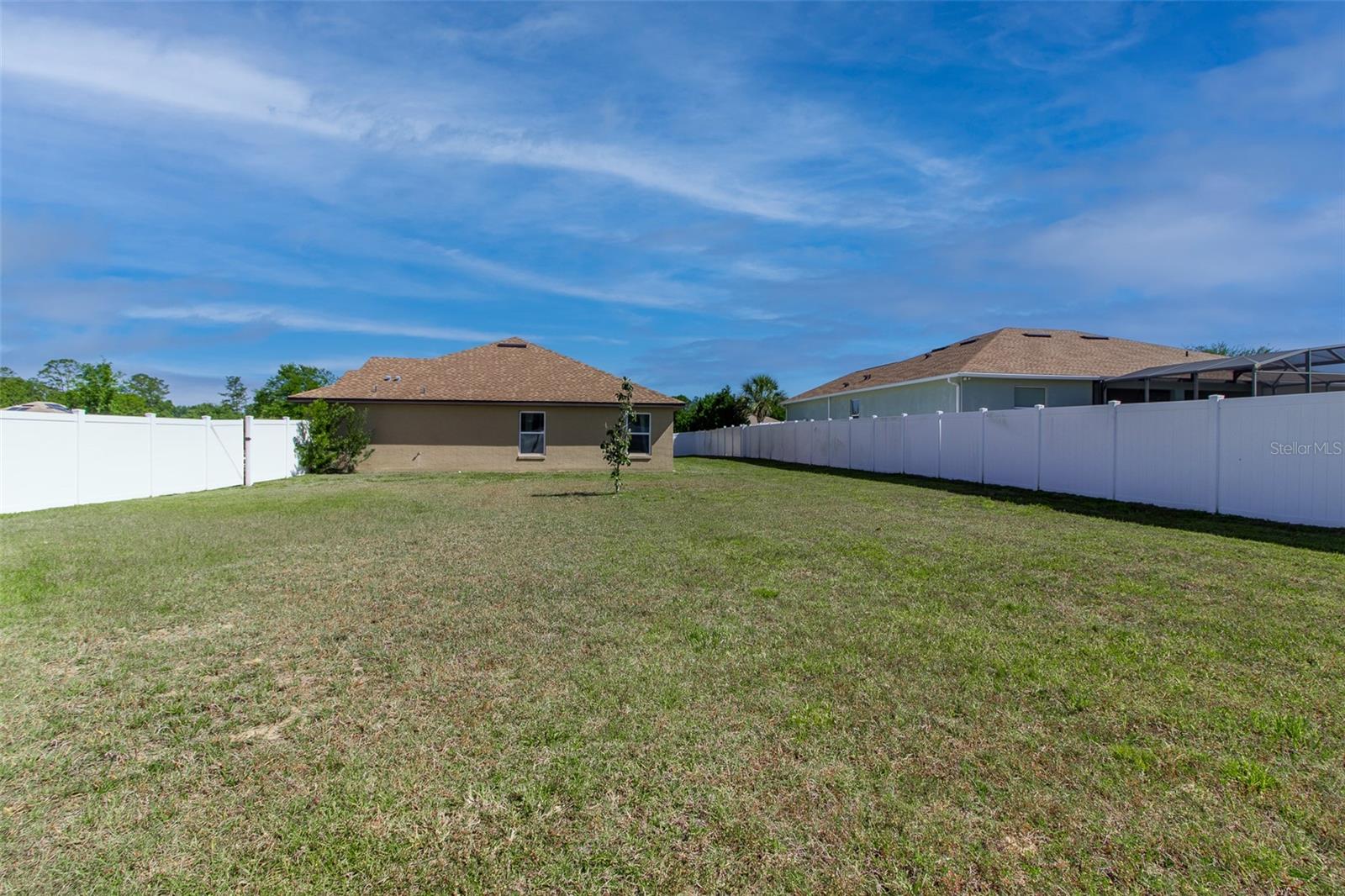 Image 43 of 49 For 9721 53rd Court