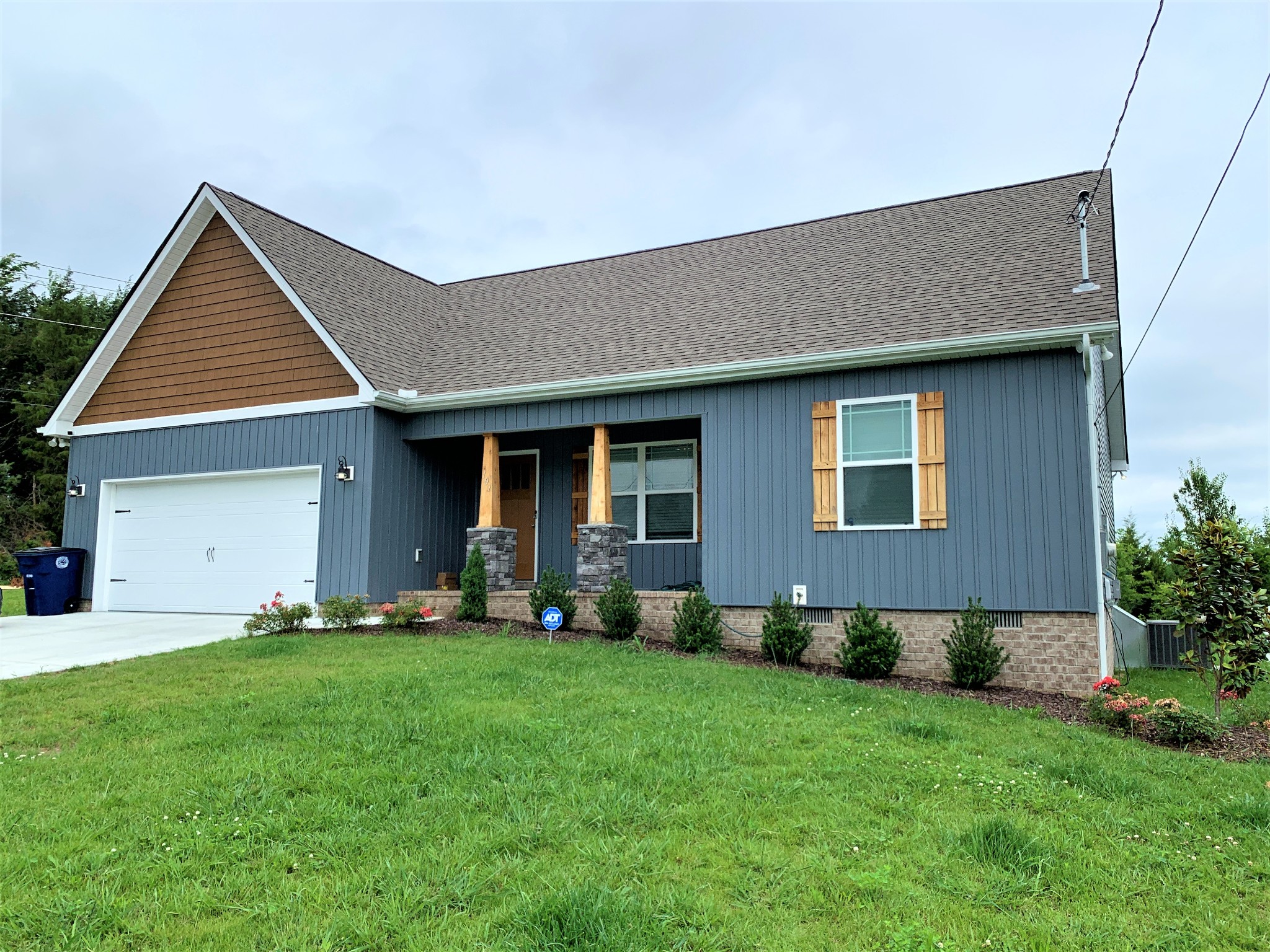 Image 3 of 39 For 5396 Pine Ridge Boulevard