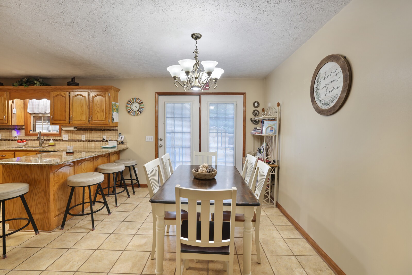 Image 15 of 49 For 9945 83rd Lane