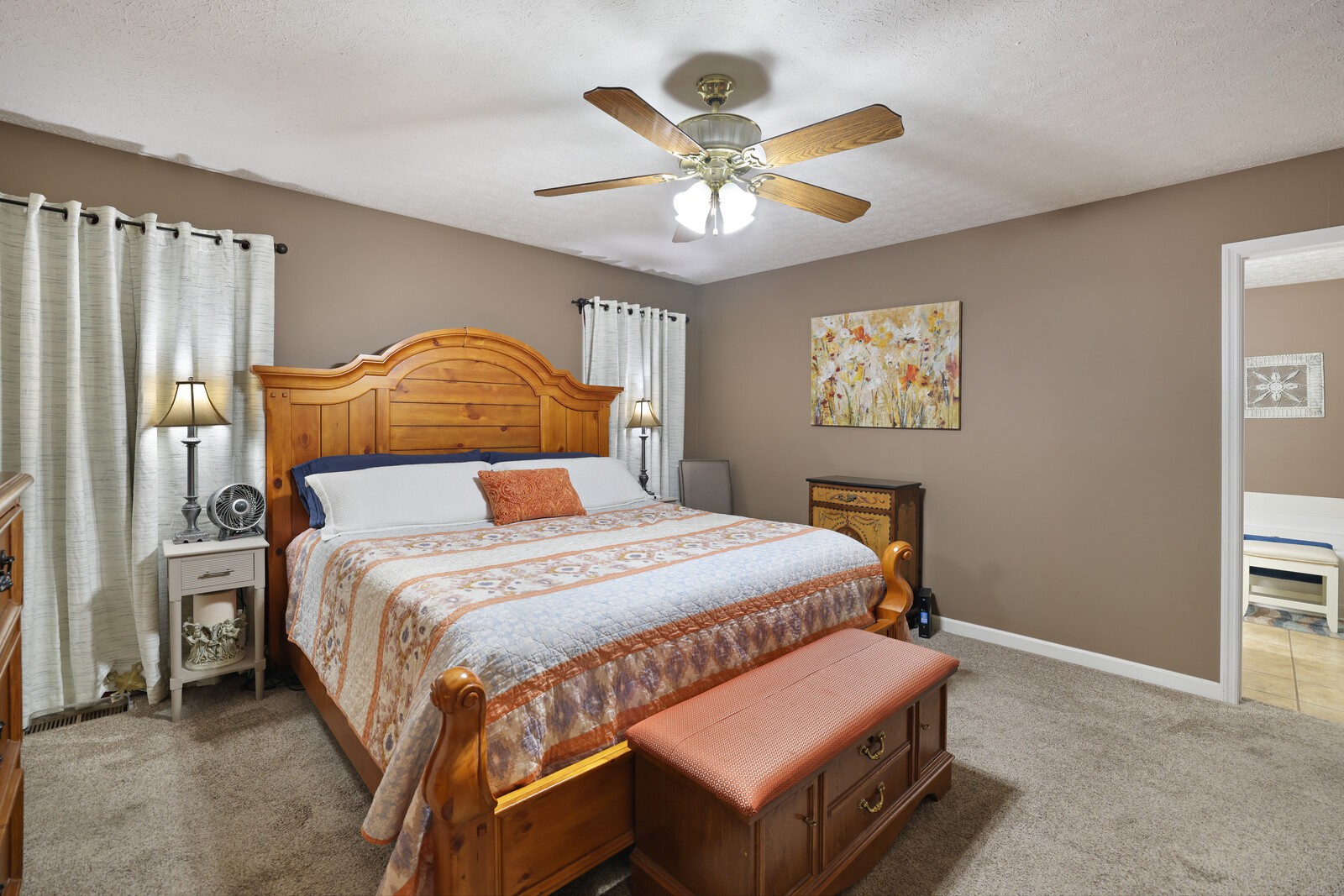 Image 31 of 49 For 9945 83rd Lane