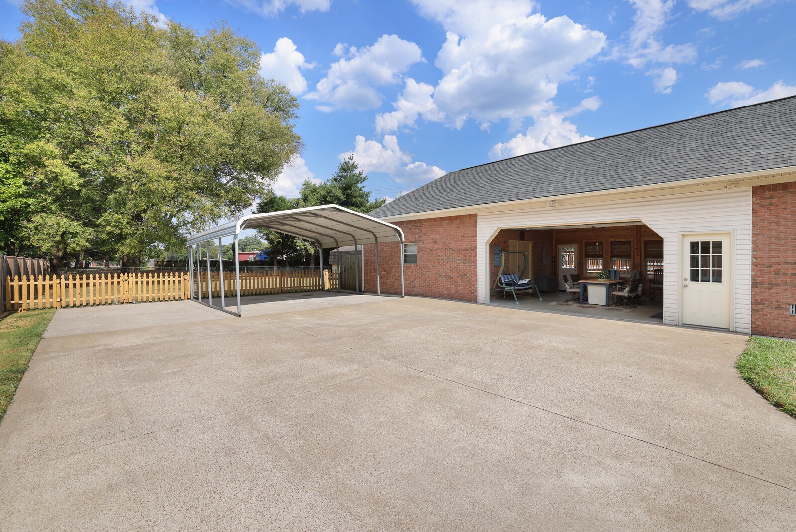 Image 47 of 49 For 9945 83rd Lane