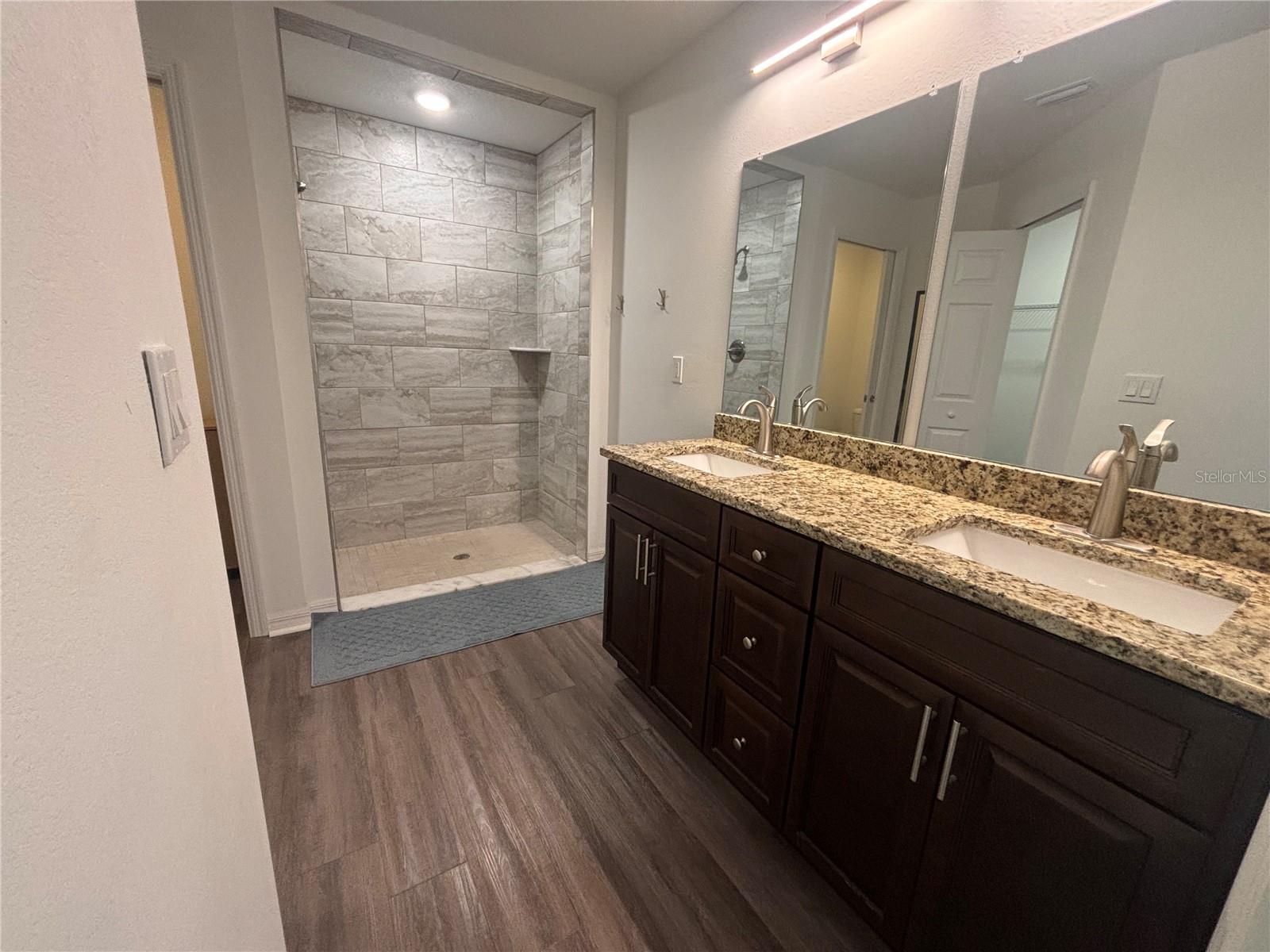 Image 20 of 33 For 6589 Bedstrow Boulevard
