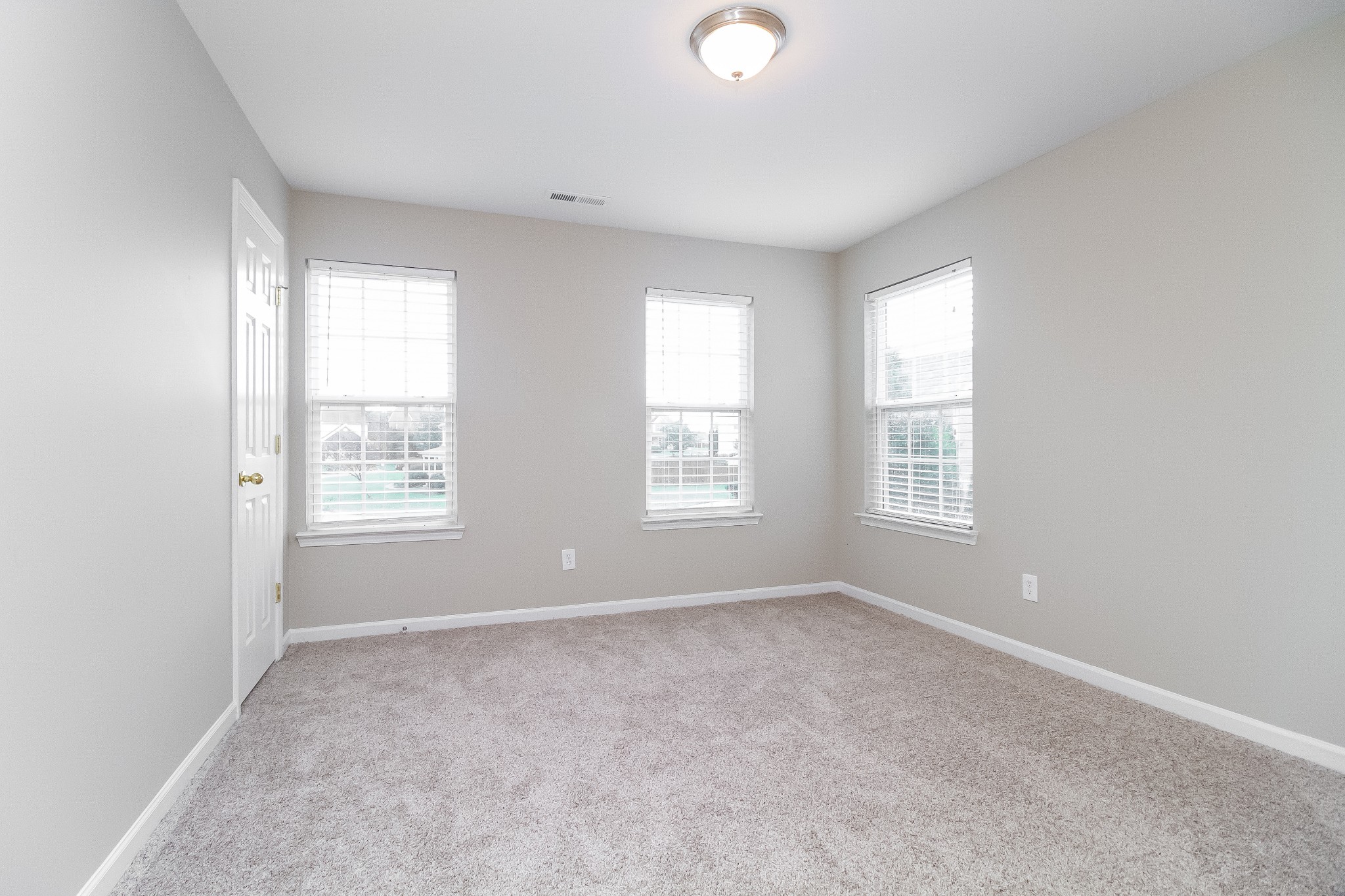 Image 10 of 16 For 4701 181st Court