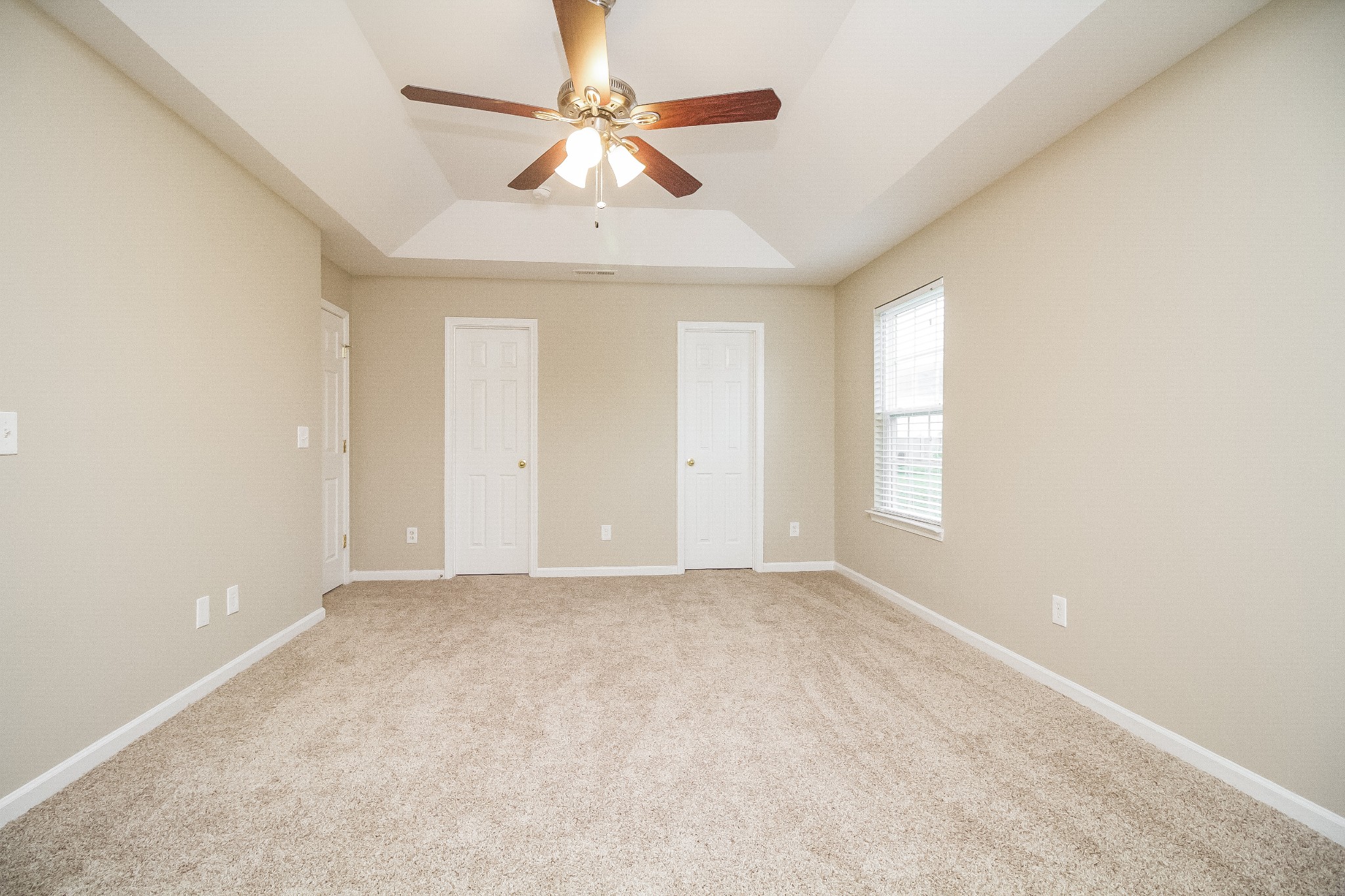 Image 8 of 16 For 4701 181st Court