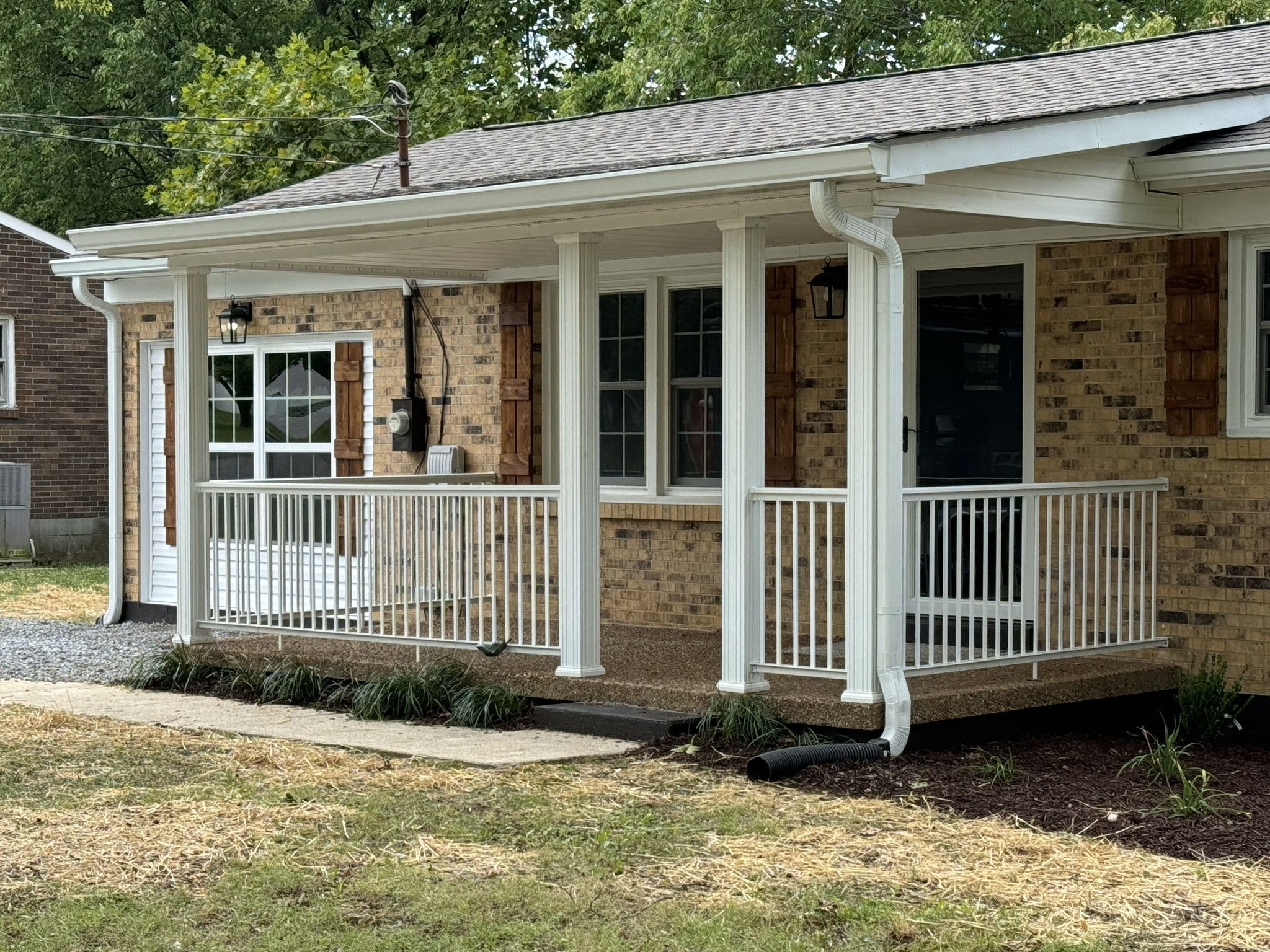 Image 2 of 20 For 807 Glen Creek Court