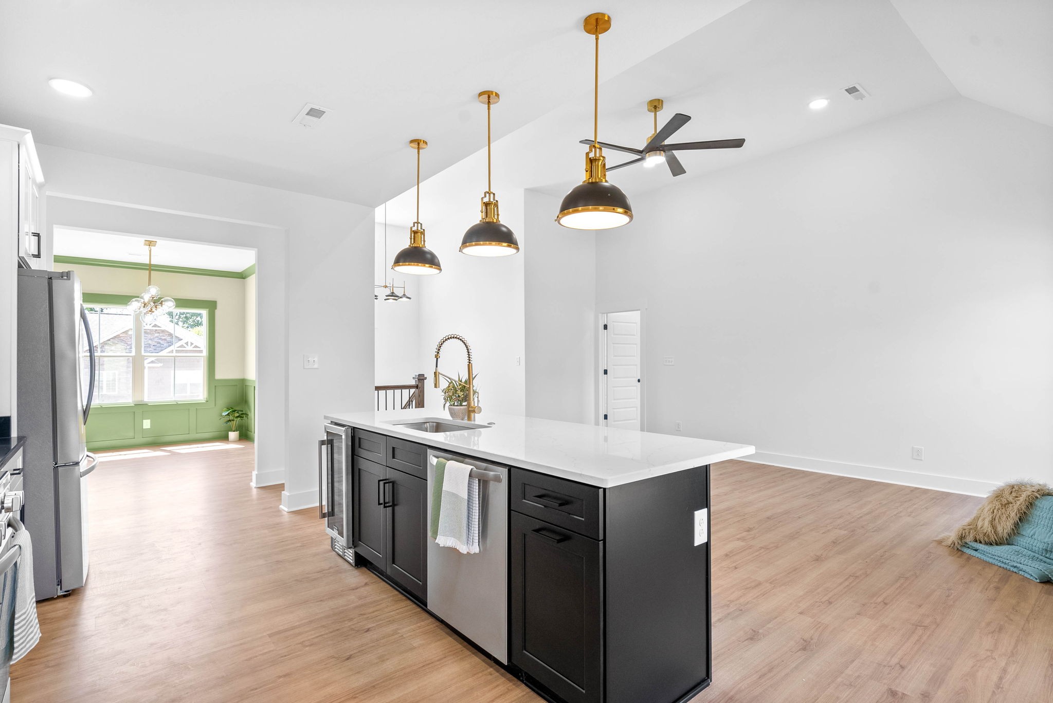 Image 14 of 24 For 2840 147th Street