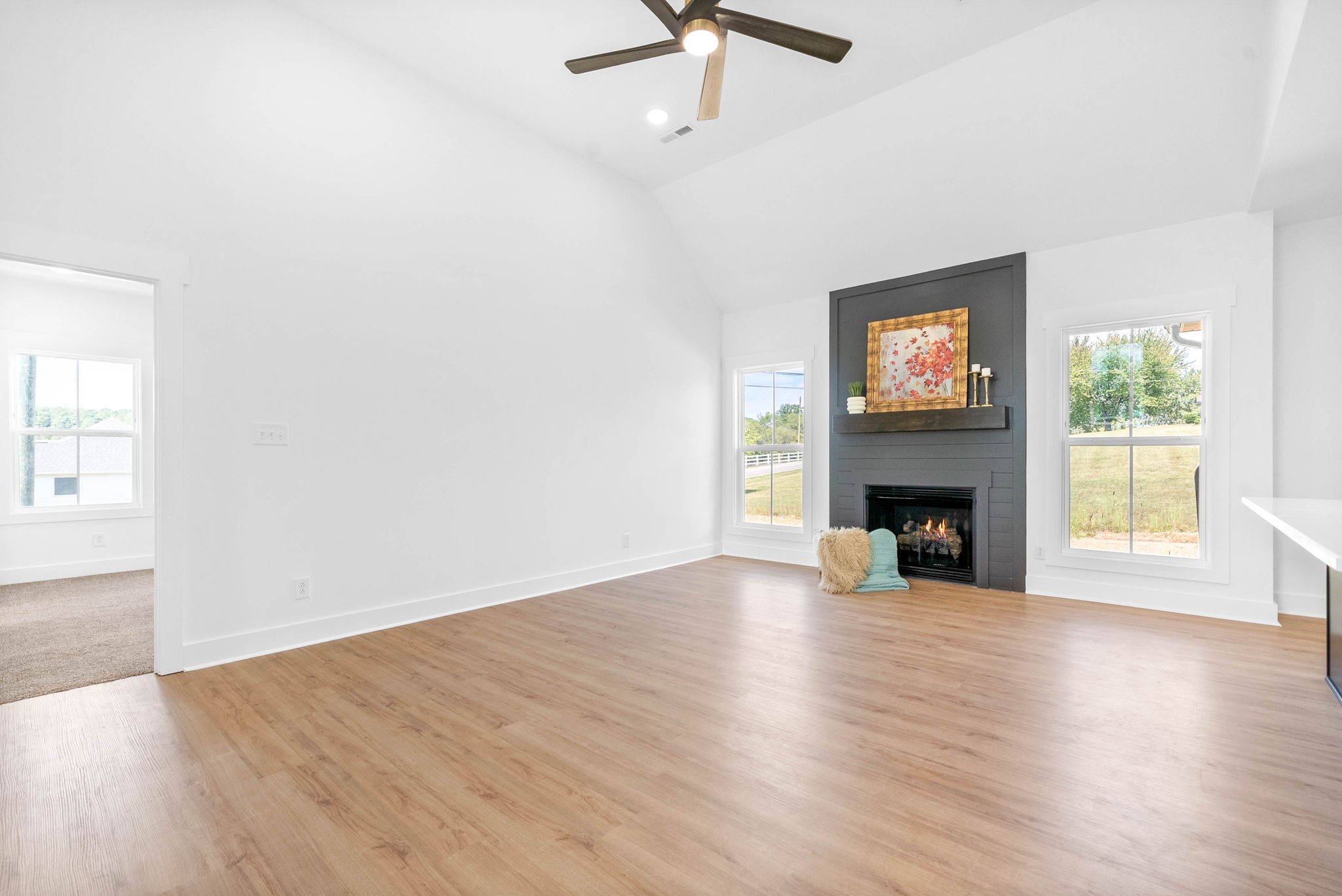 Image 9 of 24 For 2840 147th Street