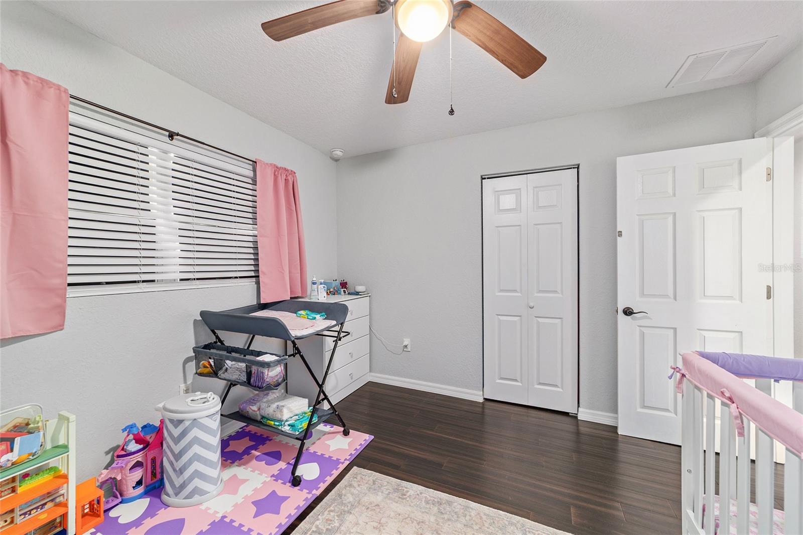 Image 20 of 54 For 3810 5th Avenue