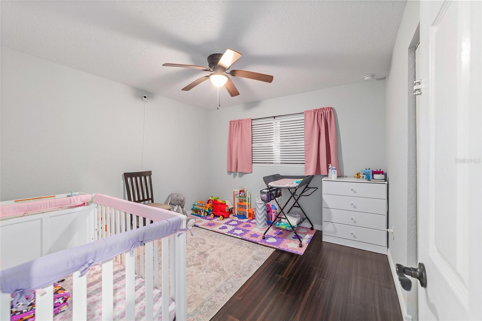 Image 41 of 54 For 3810 5th Avenue