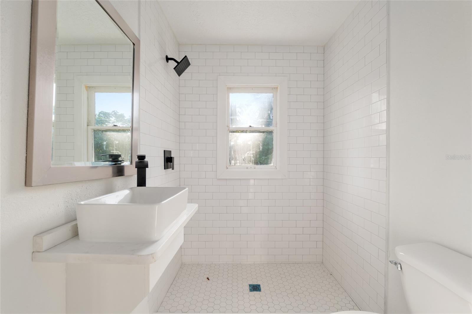 Image 59 of 100 For 721 2nd Street