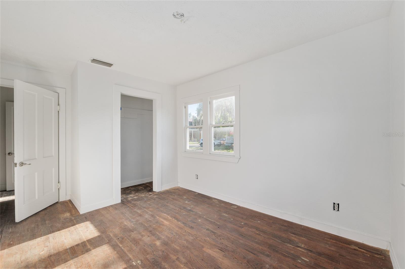 Image 61 of 100 For 721 2nd Street