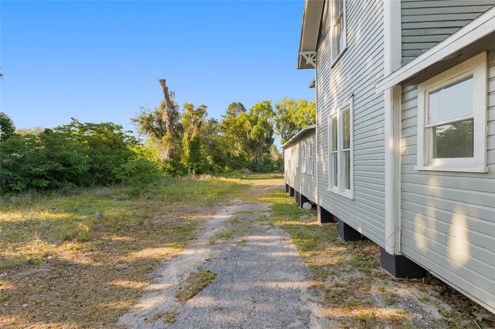 Image 71 of 100 For 721 2nd Street
