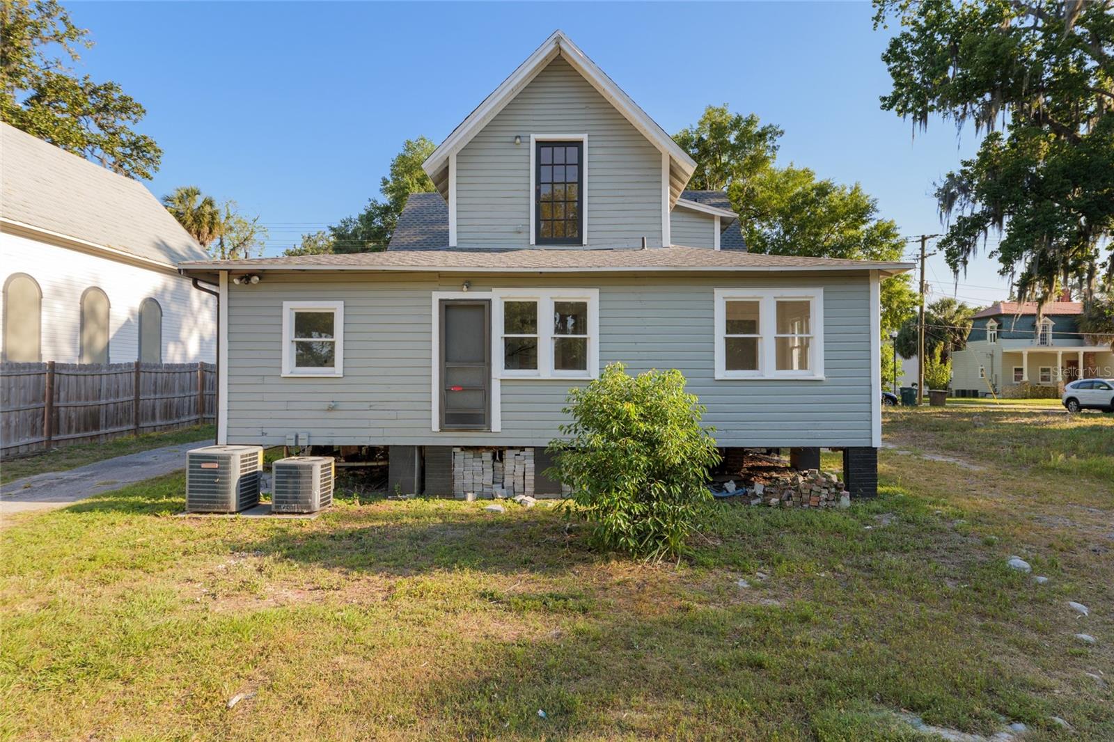 Image 74 of 100 For 721 2nd Street