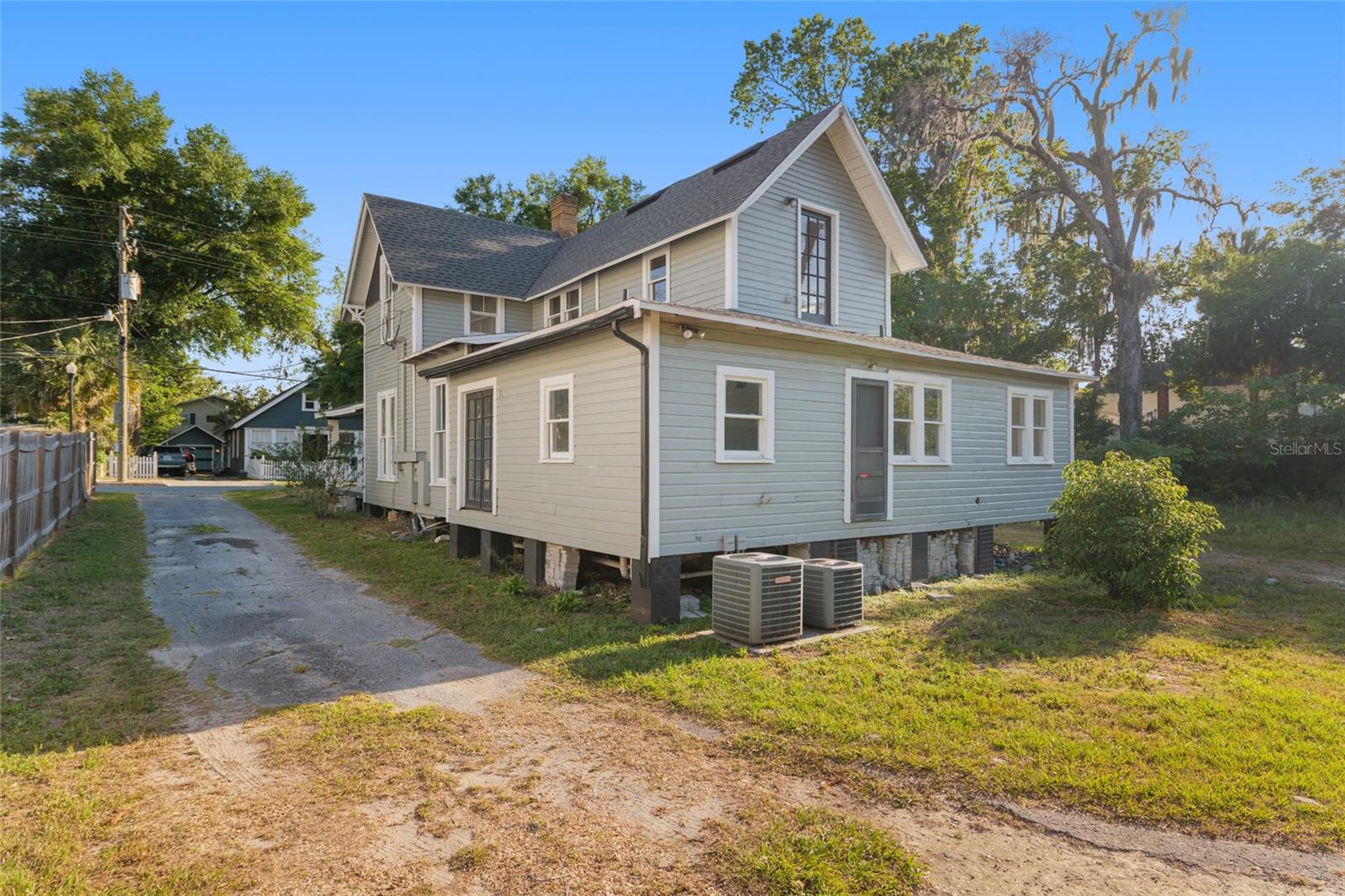 Image 75 of 100 For 721 2nd Street