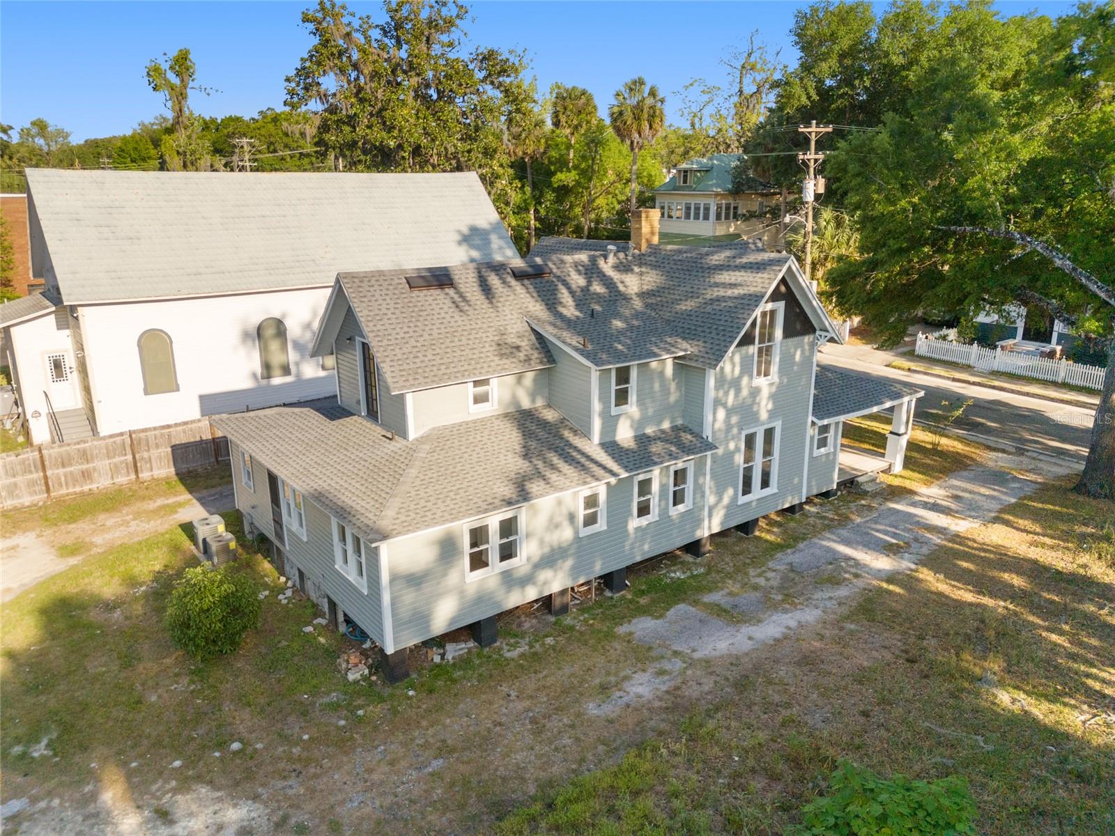 Image 88 of 100 For 721 2nd Street