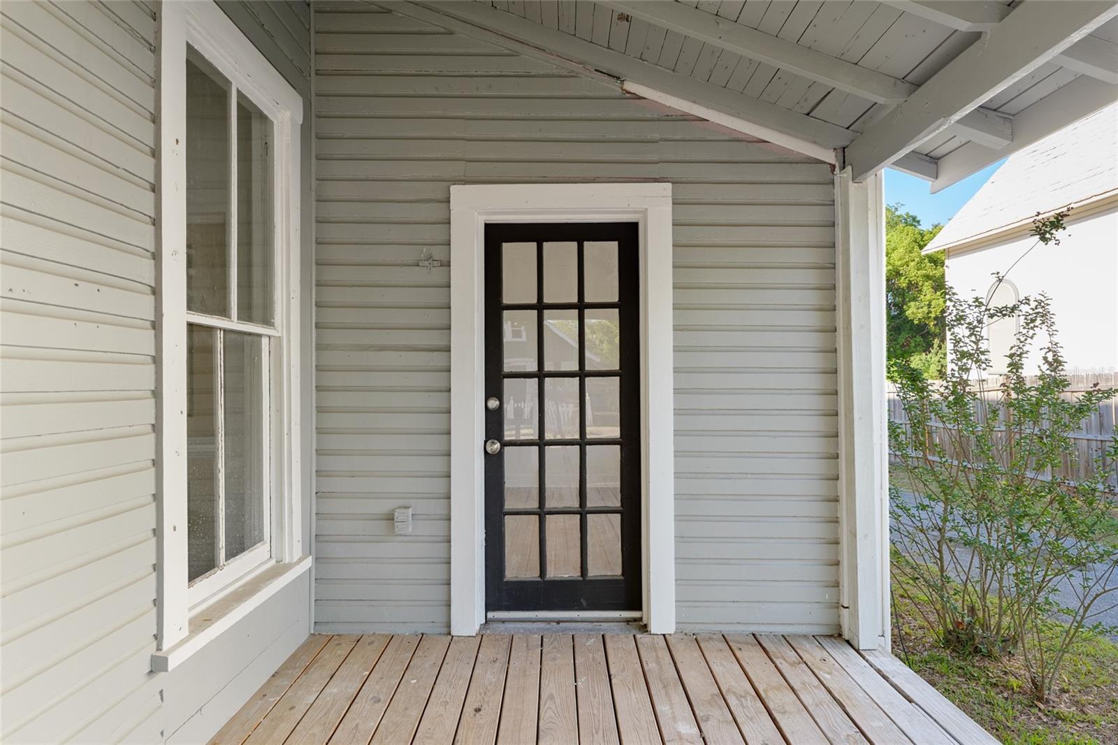 Image 9 of 100 For 721 2nd Street