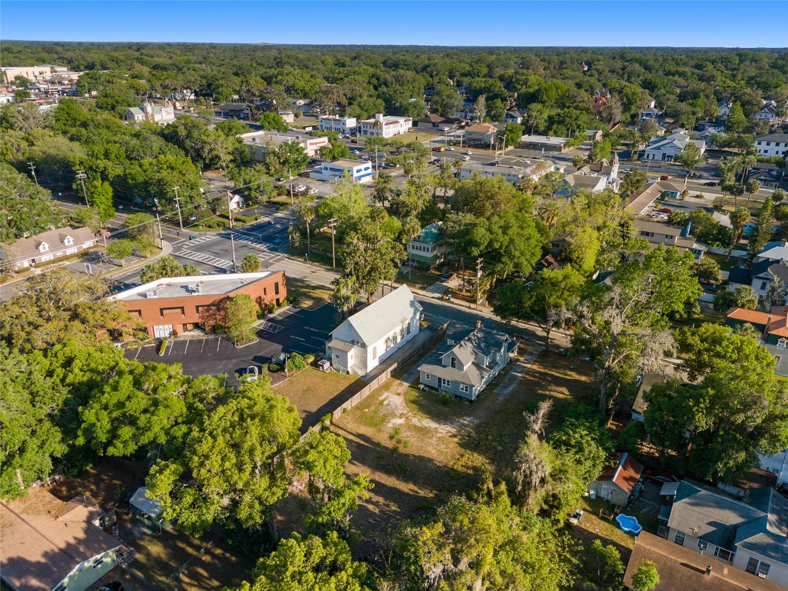 Image 92 of 100 For 721 2nd Street